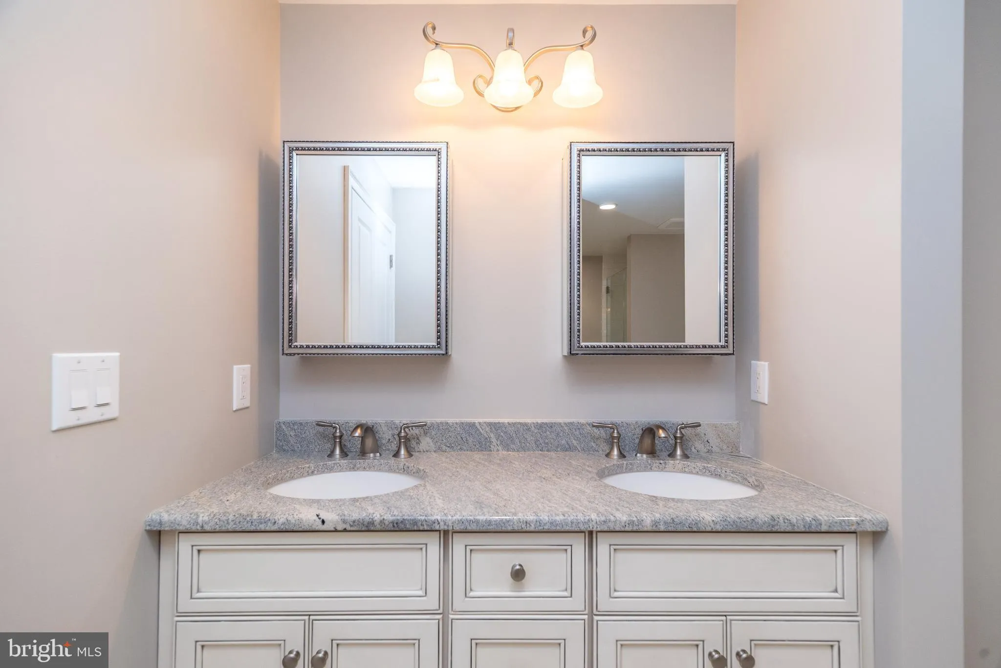 Doylestown, Pennsylvania 18901, United States, 2 Bedrooms Bedrooms, ,2 BathroomsBathrooms,Residential,Coming Soon,192940