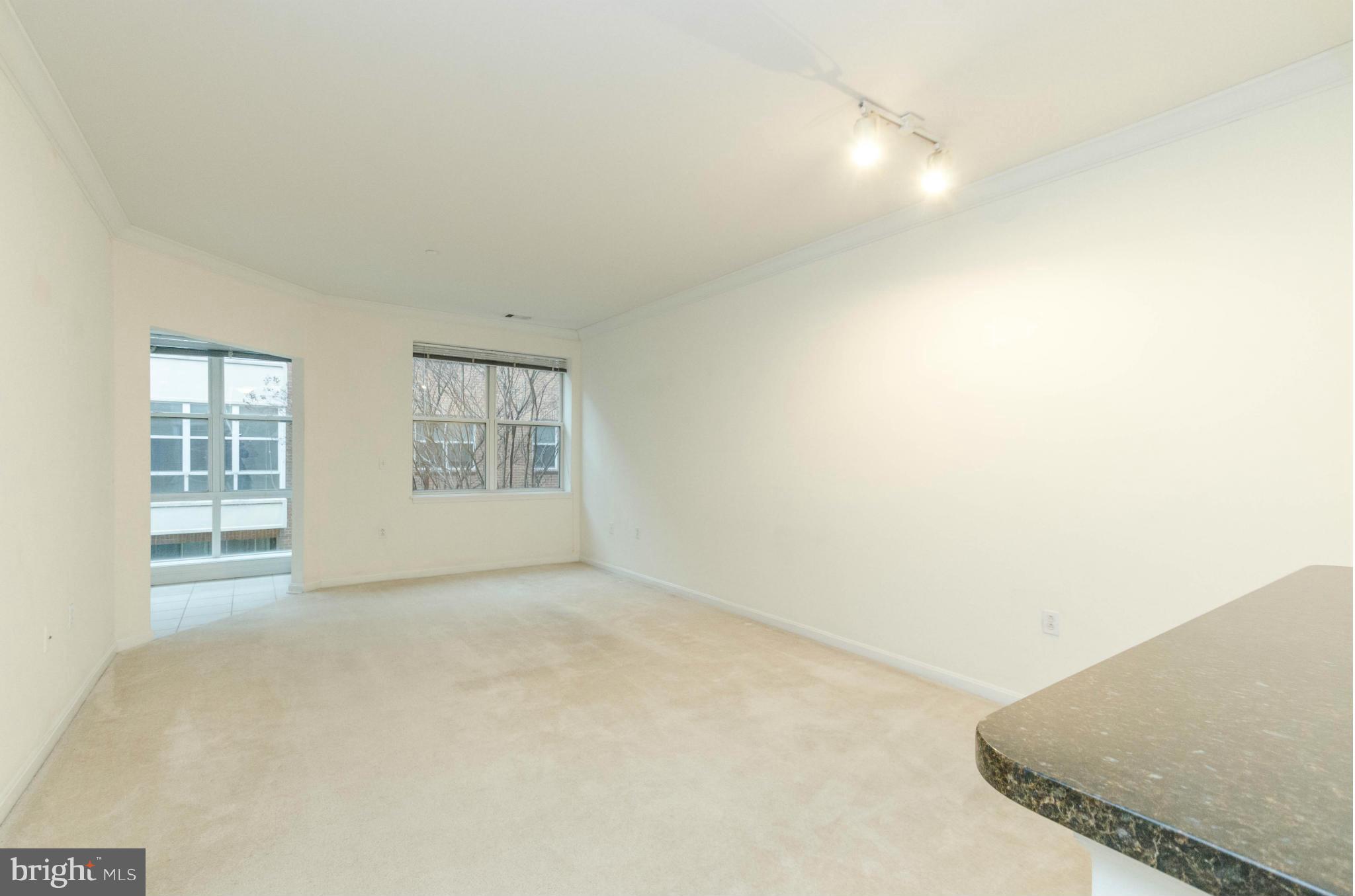 PIERSIDE AT HARBORVIEW - Residential Lease