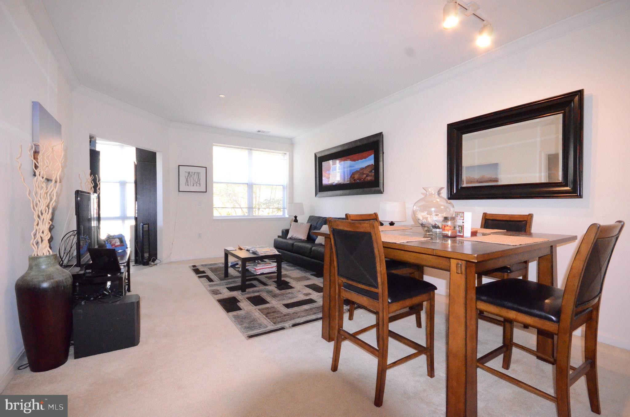 PIERSIDE AT HARBORVIEW - Residential Lease