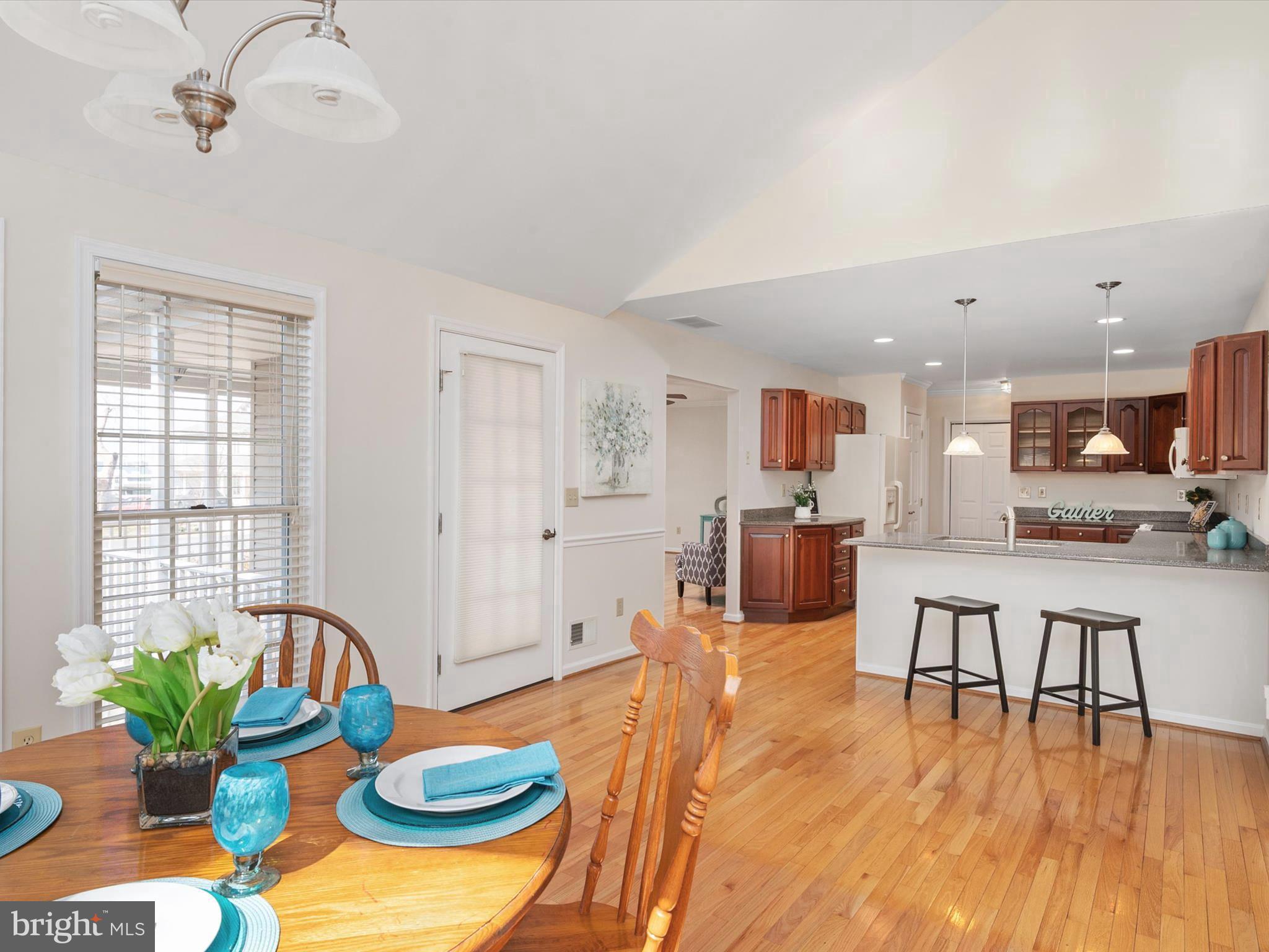 BAY CITY - Residential