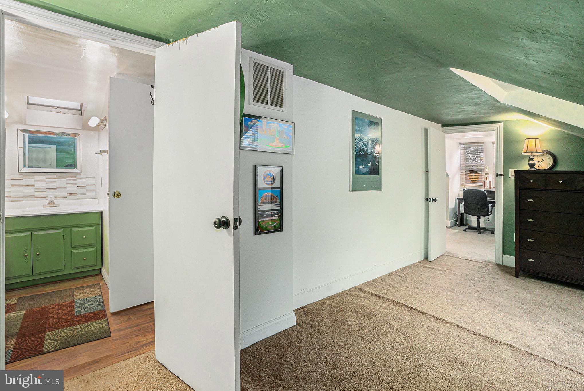 PLYMOUTH MEETING - Residential