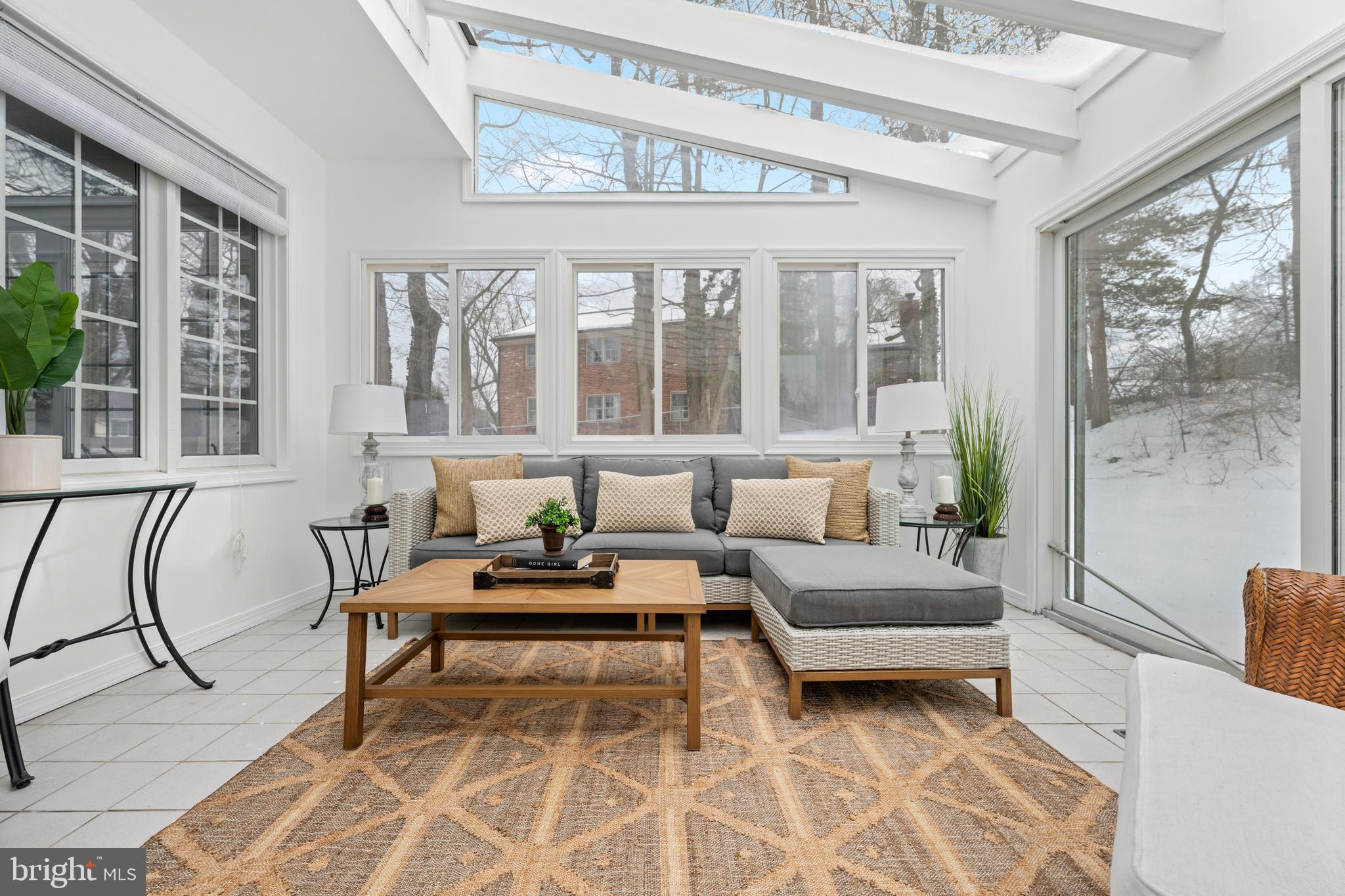 SCENIC HILLS - Residential