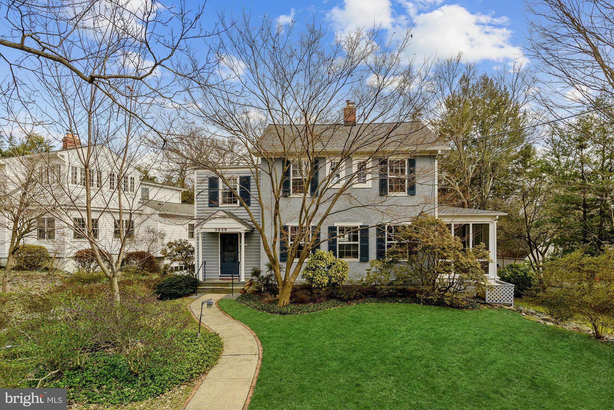 KENSINGTON - Residential