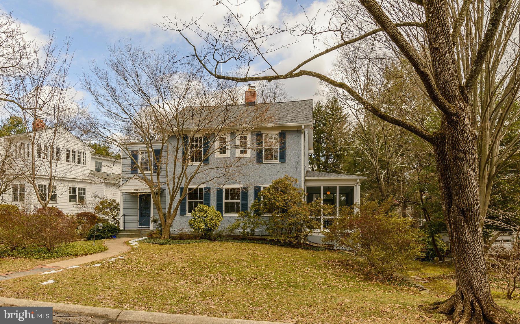 KENSINGTON - Residential