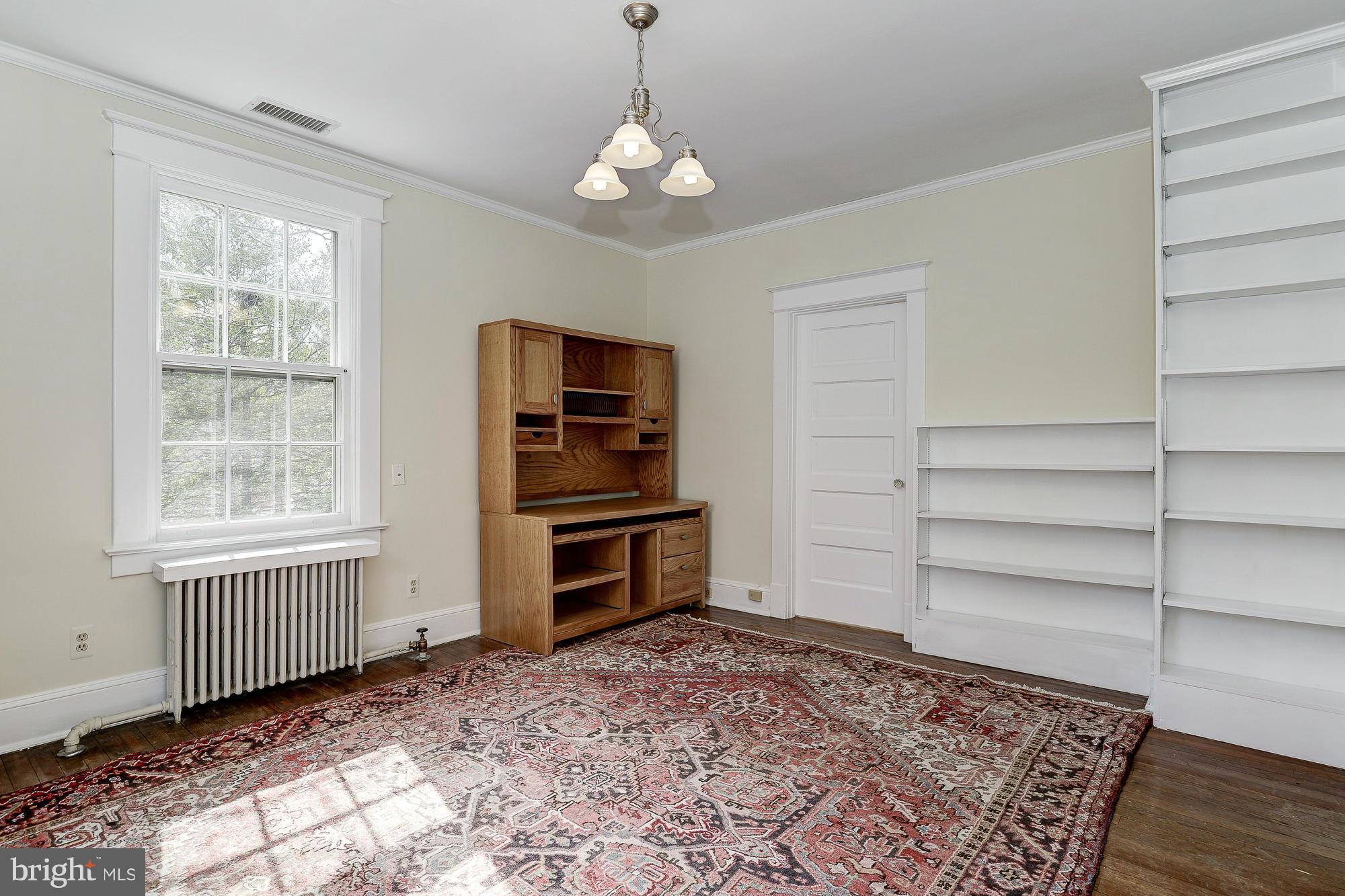 KENSINGTON - Residential