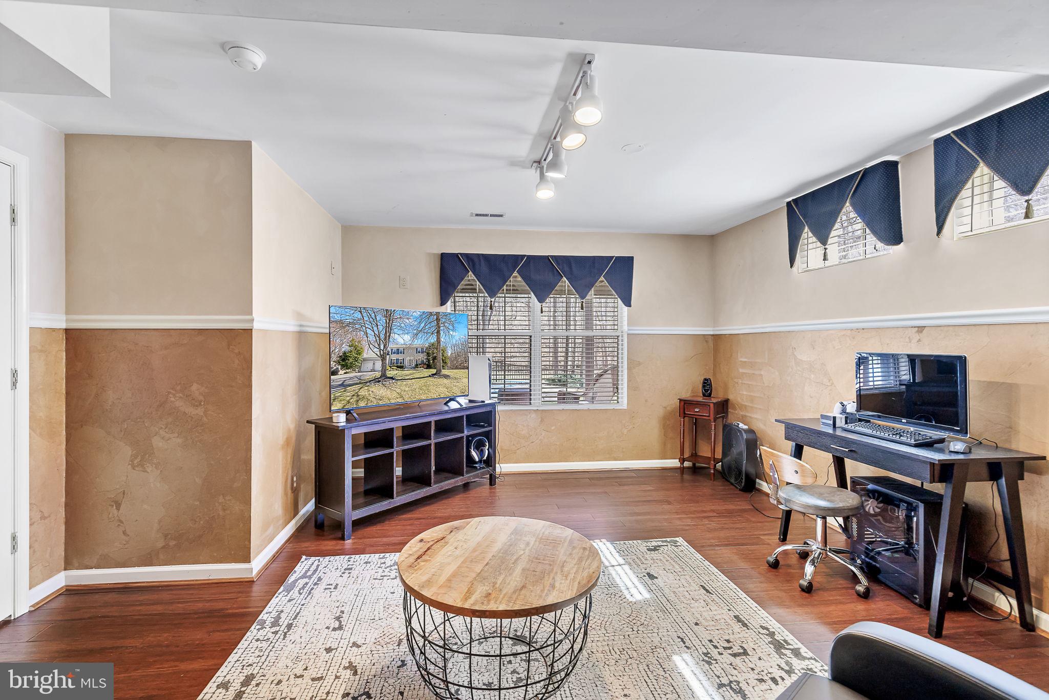 PARK RIDGE - Residential