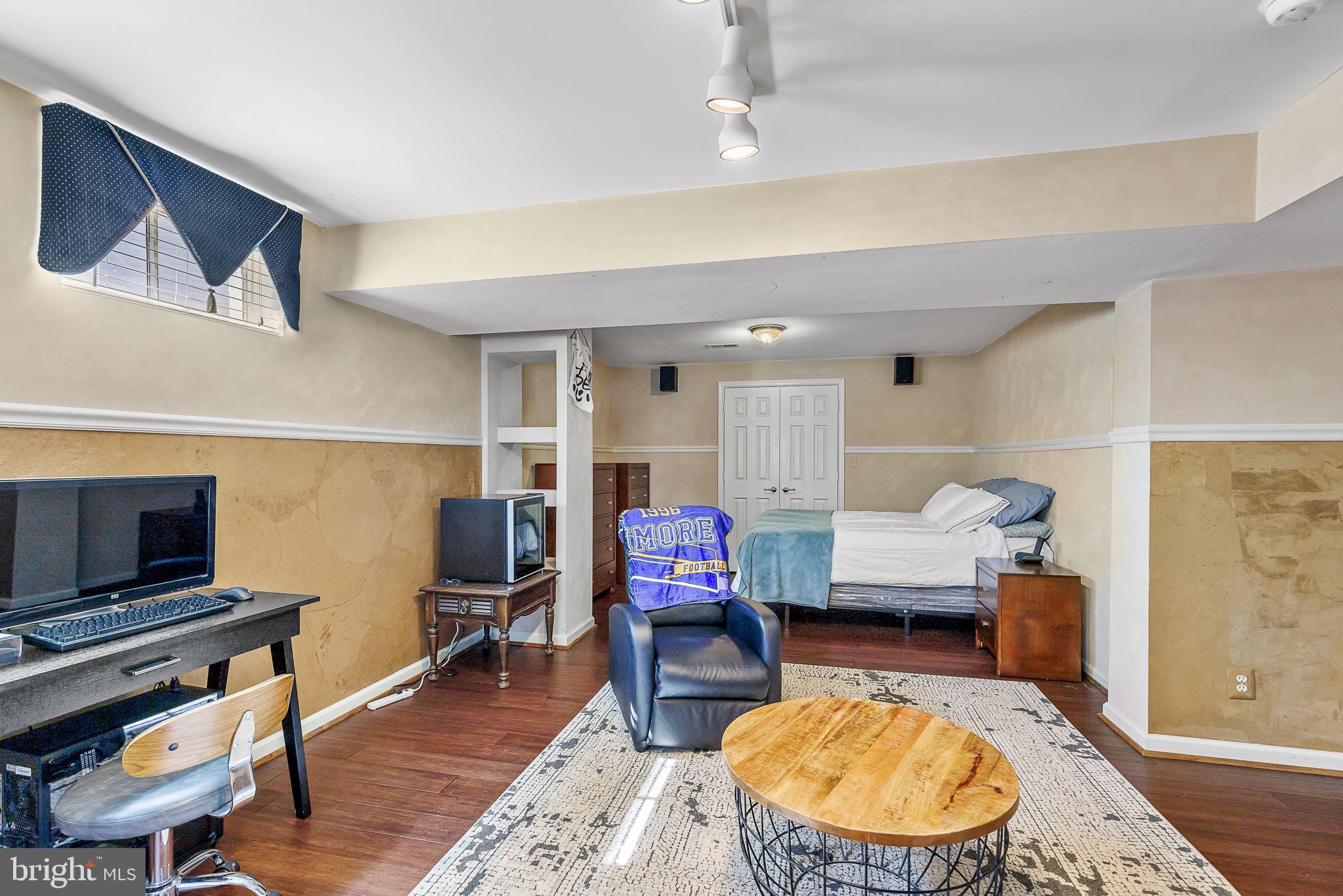 PARK RIDGE - Residential