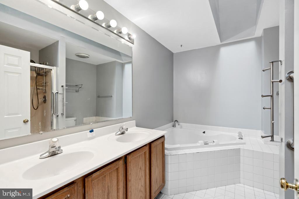 HERITAGE GREEN - Residential