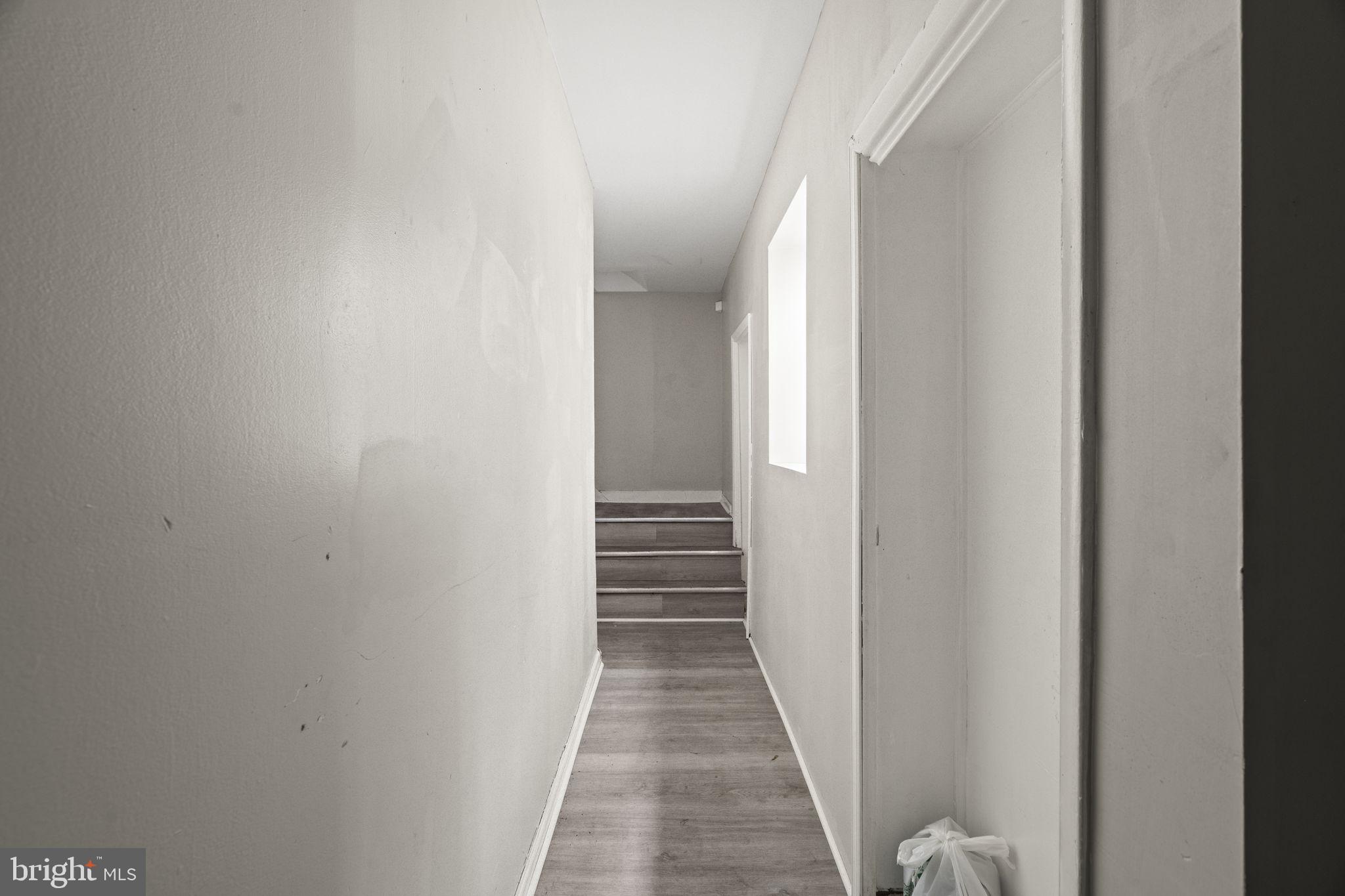 ELMWOOD PARK - Residential Income