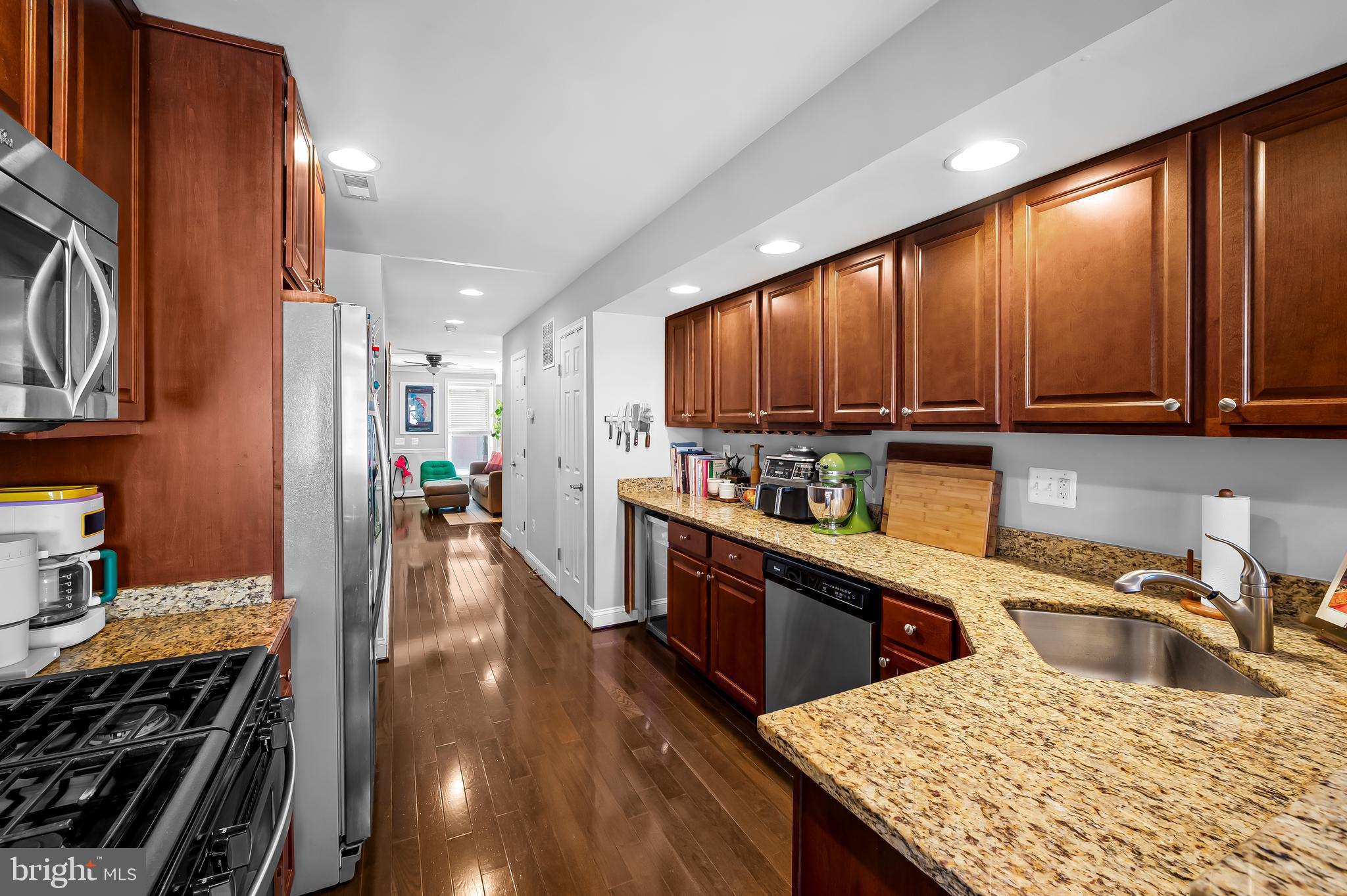 SOUTH BALTIMORE - Residential