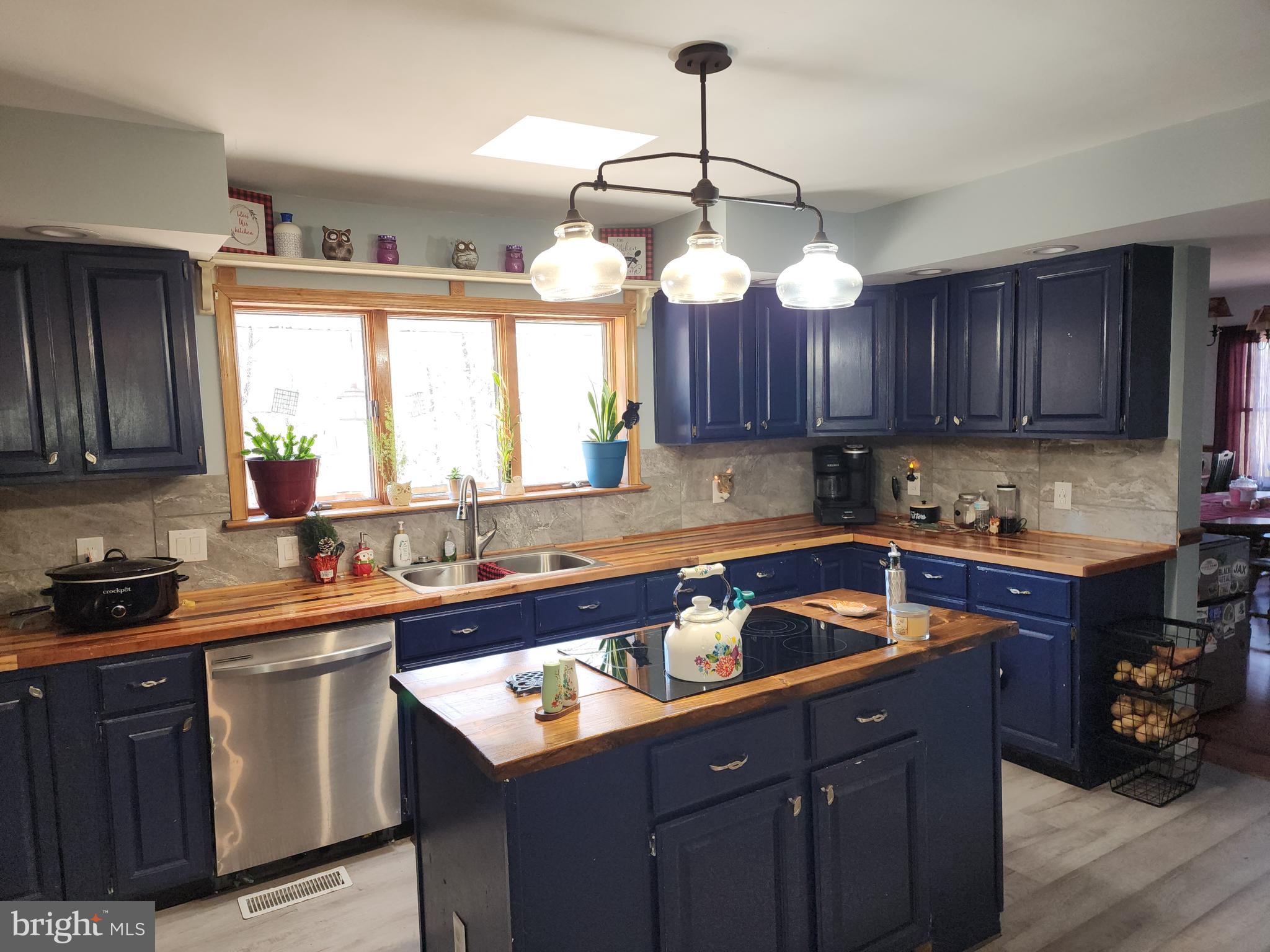 SHERMANS DALE - Residential