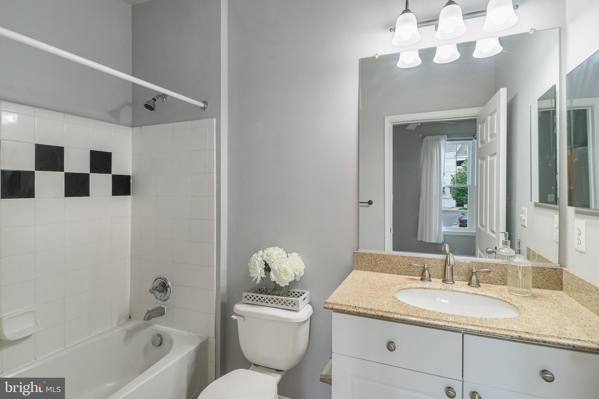 FAIRFAX  RIDGE CONDO - Residential