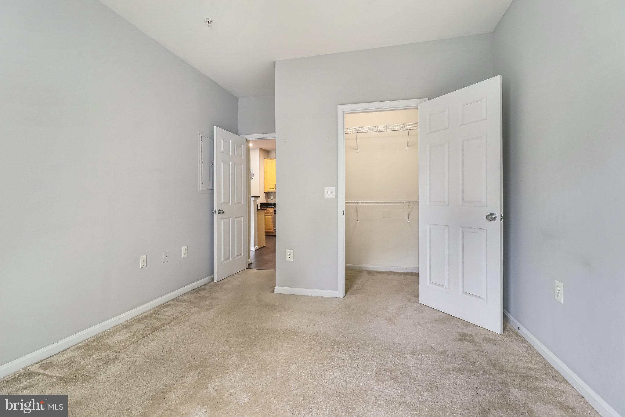 FAIRFAX  RIDGE CONDO - Residential