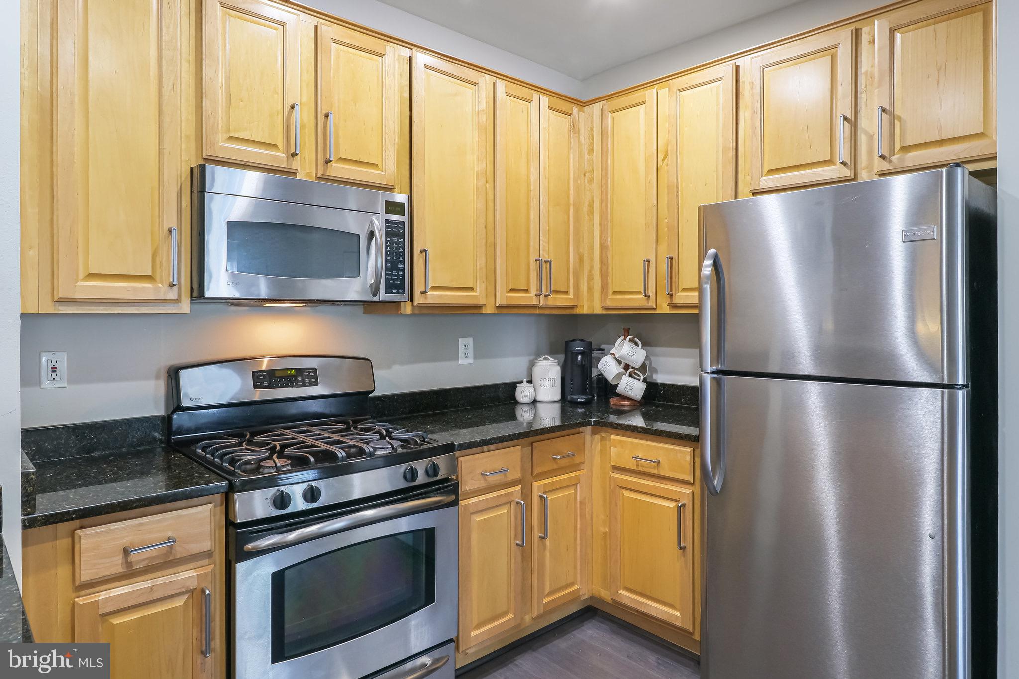 FAIRFAX  RIDGE CONDO - Residential