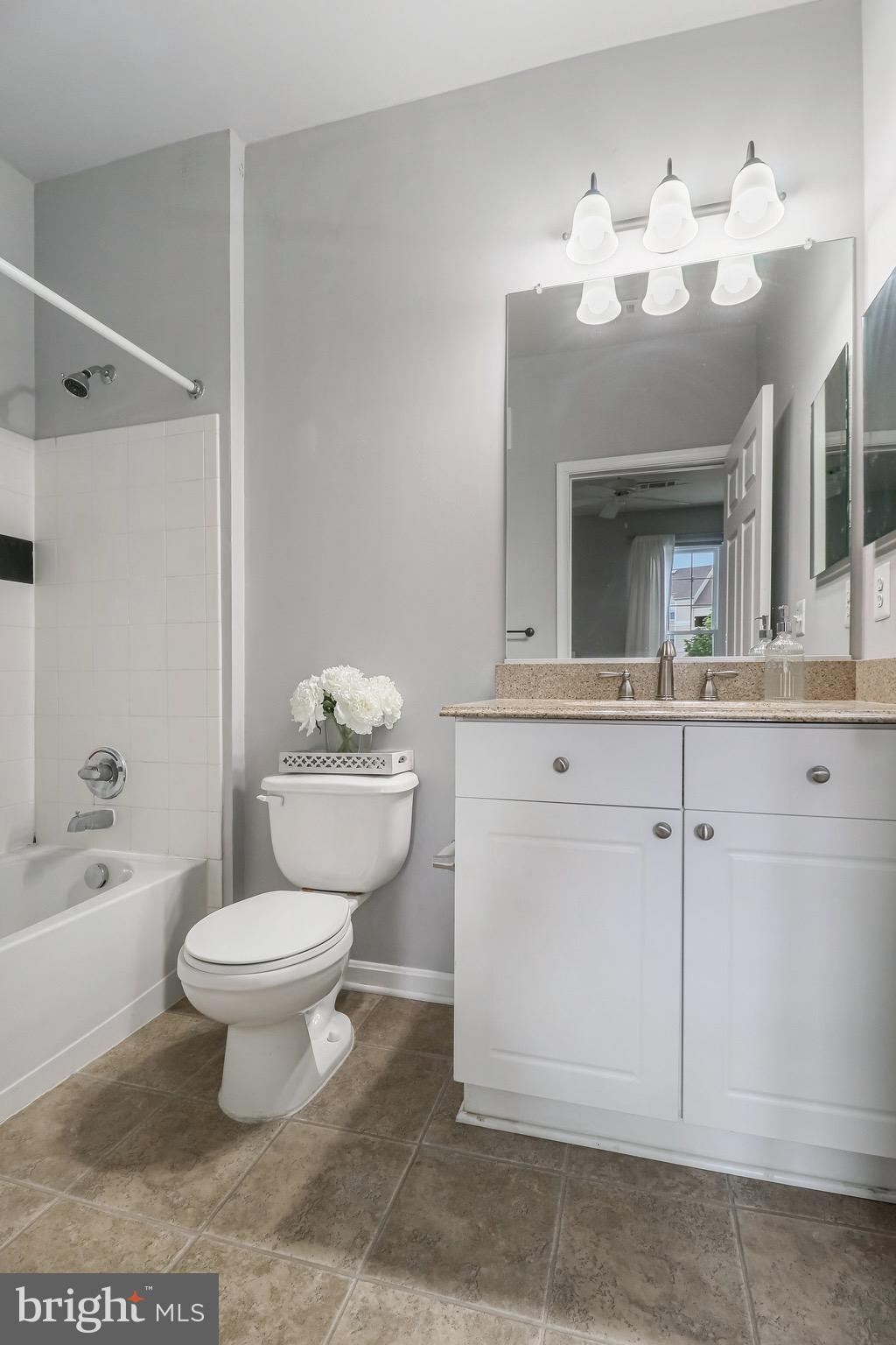 FAIRFAX  RIDGE CONDO - Residential