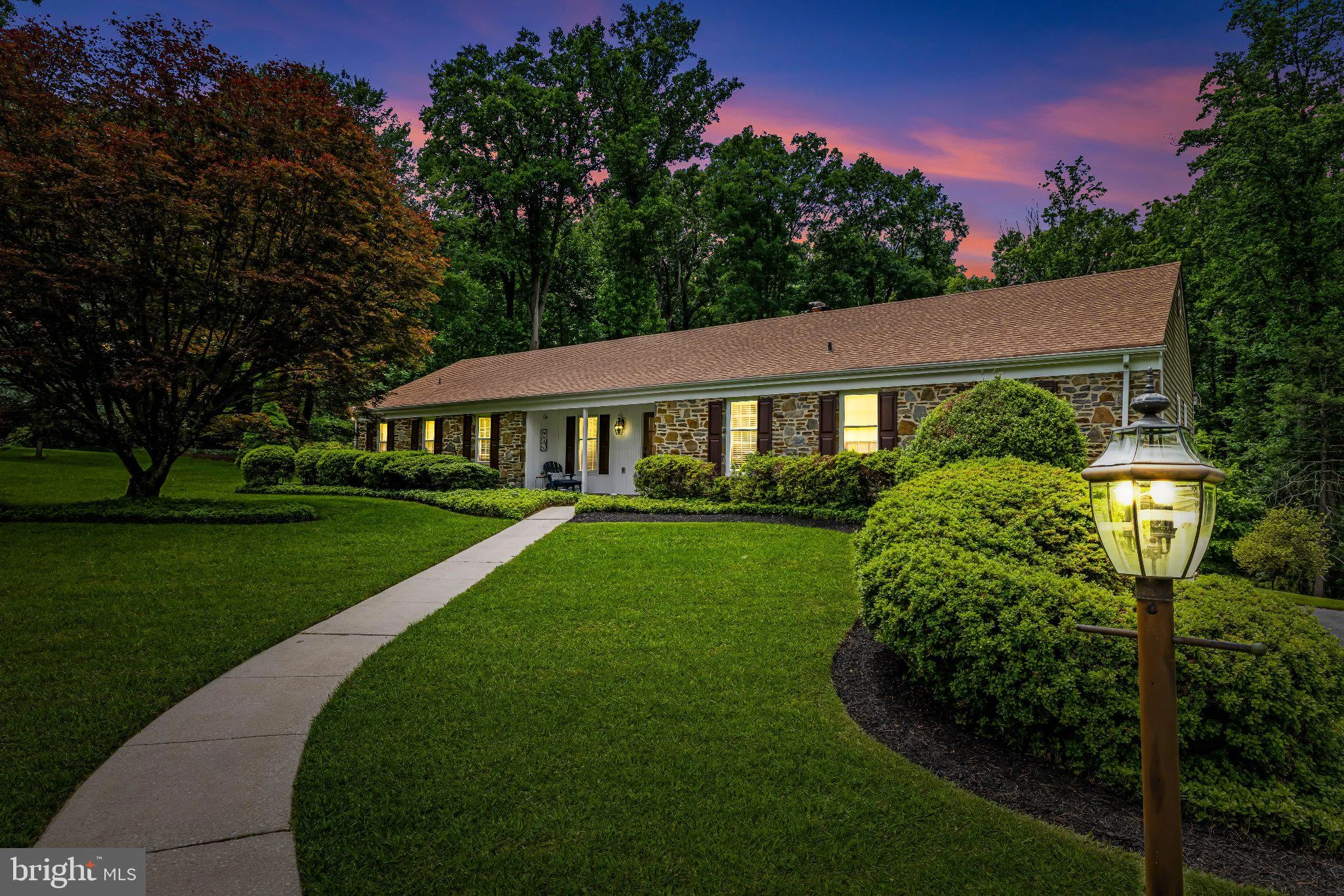 13608 Royal Crest Road, Phoenix, MD 21131