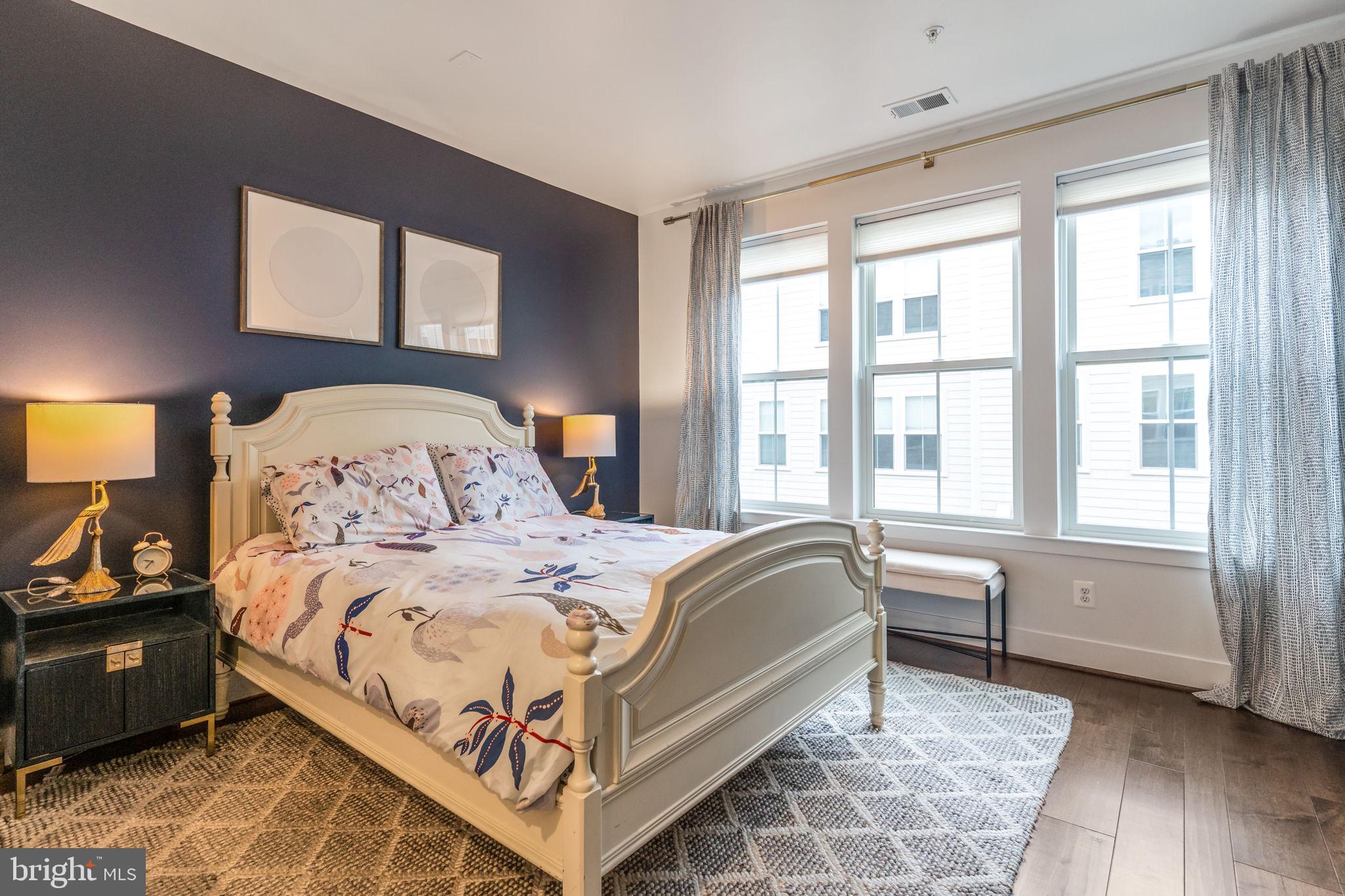 FOUR SEASONS - Residential Lease