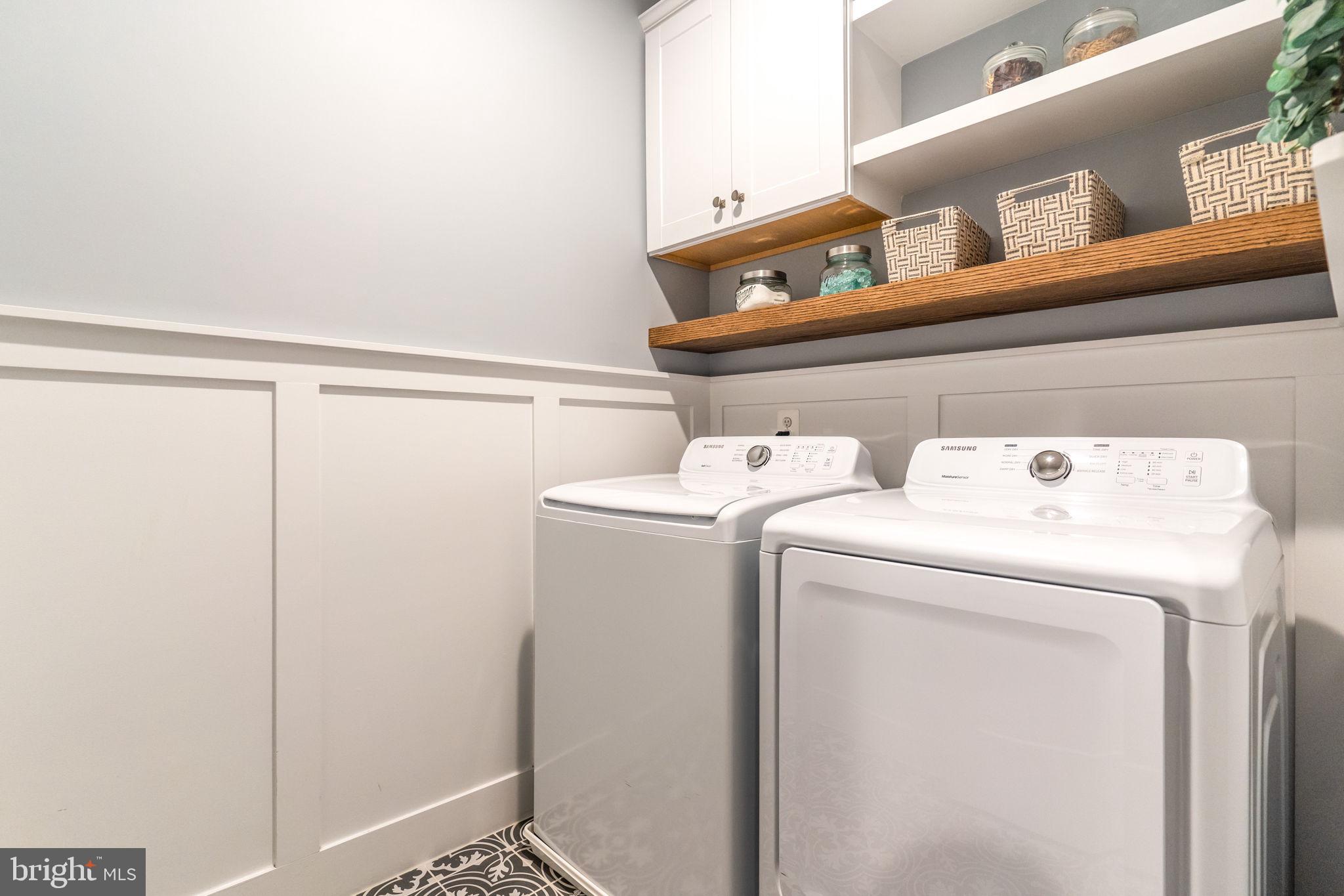 FOUR SEASONS - Residential Lease