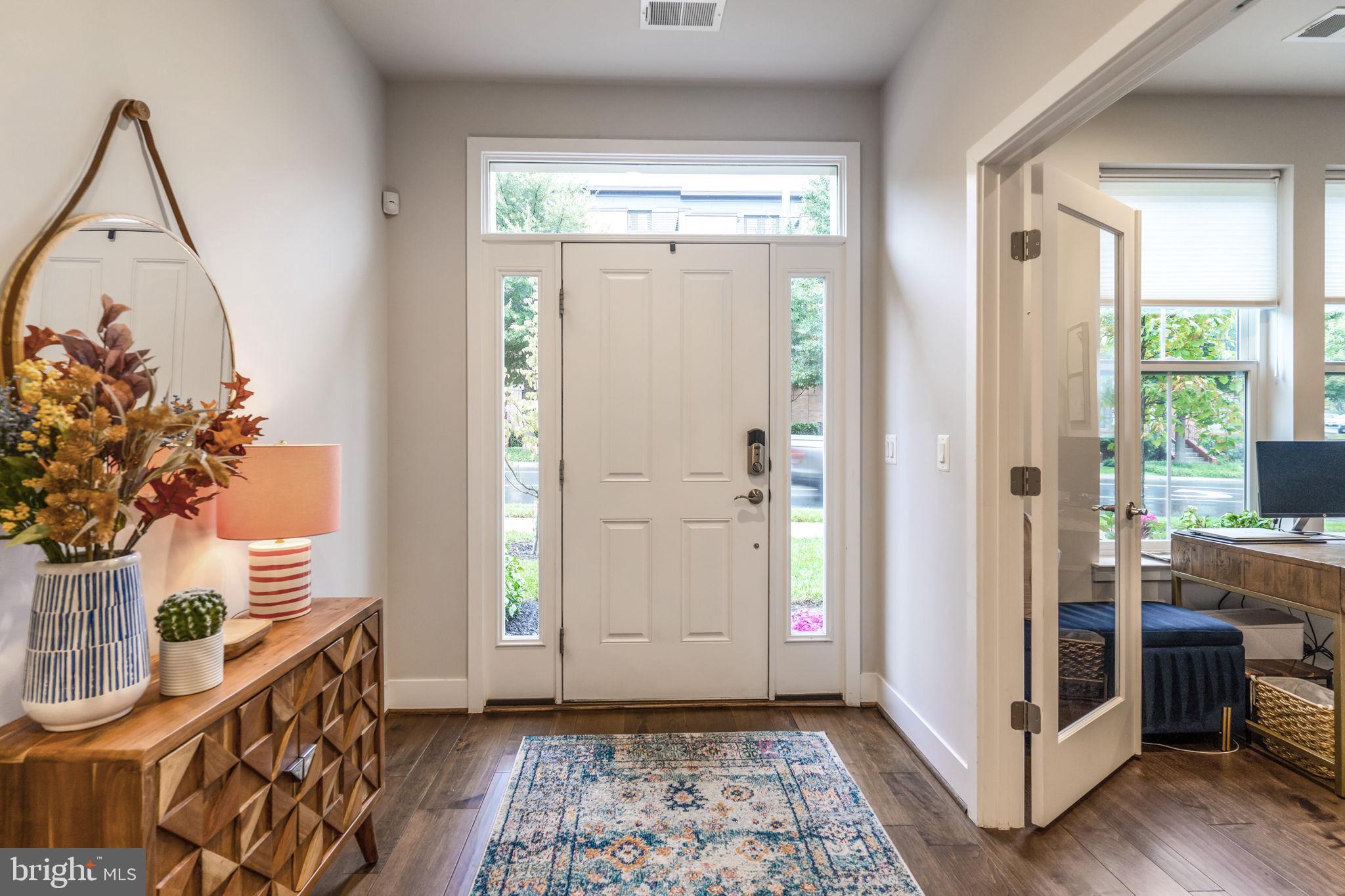 FOUR SEASONS - Residential Lease