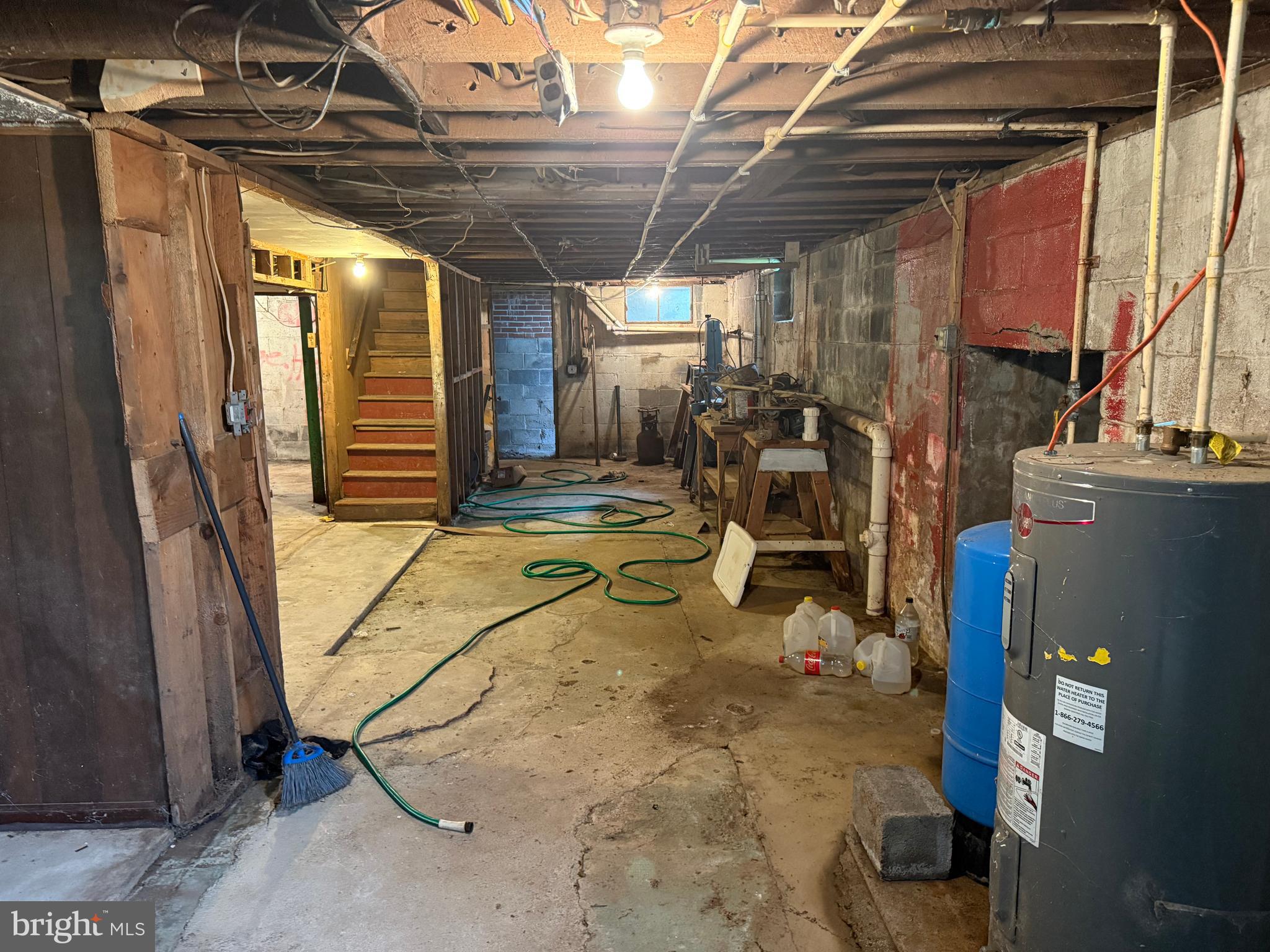 DAMASCUS OUTSIDE - Residential