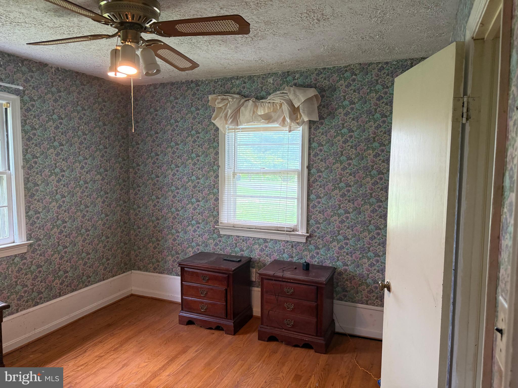 DAMASCUS OUTSIDE - Residential