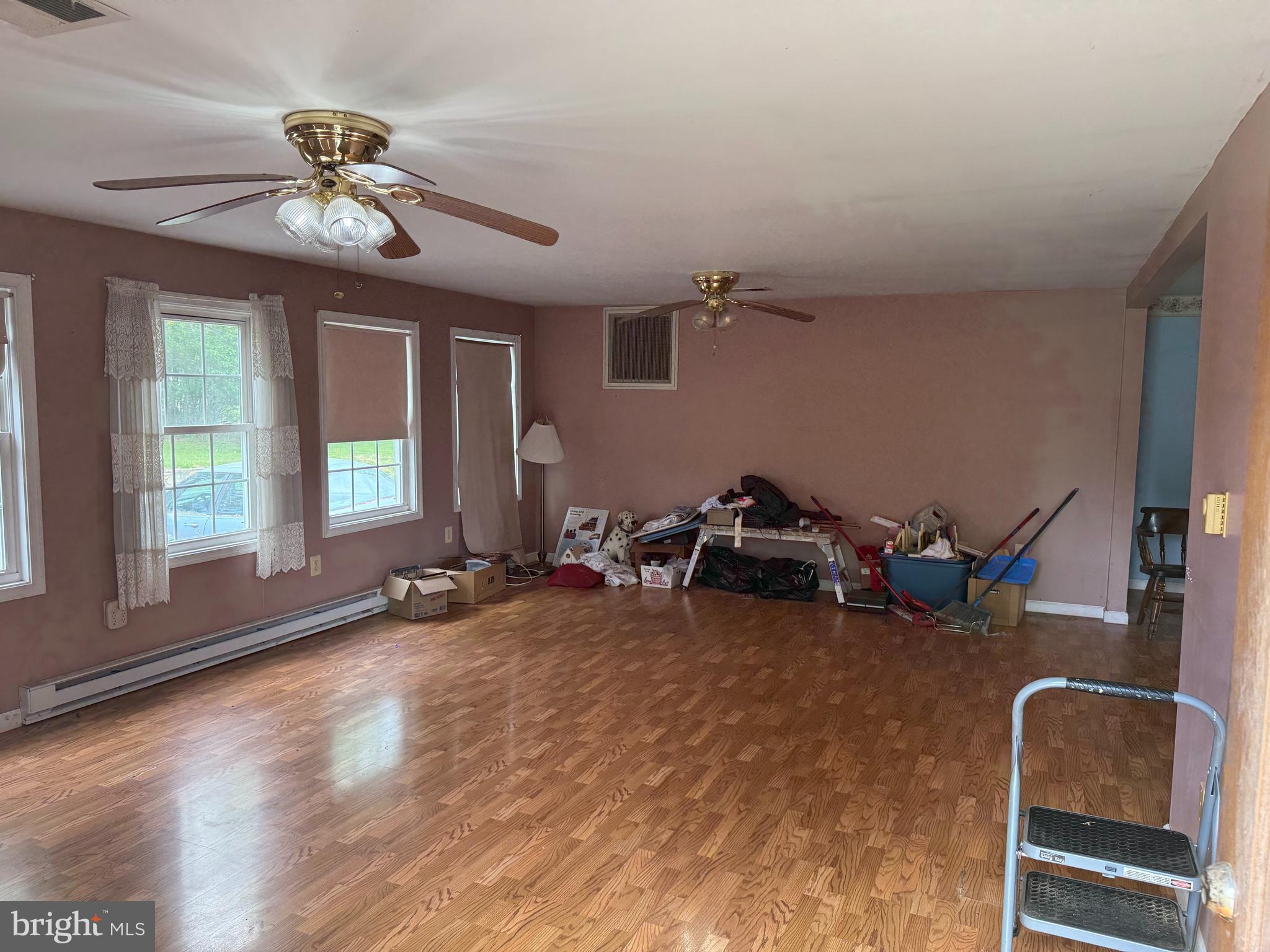 DAMASCUS OUTSIDE - Residential