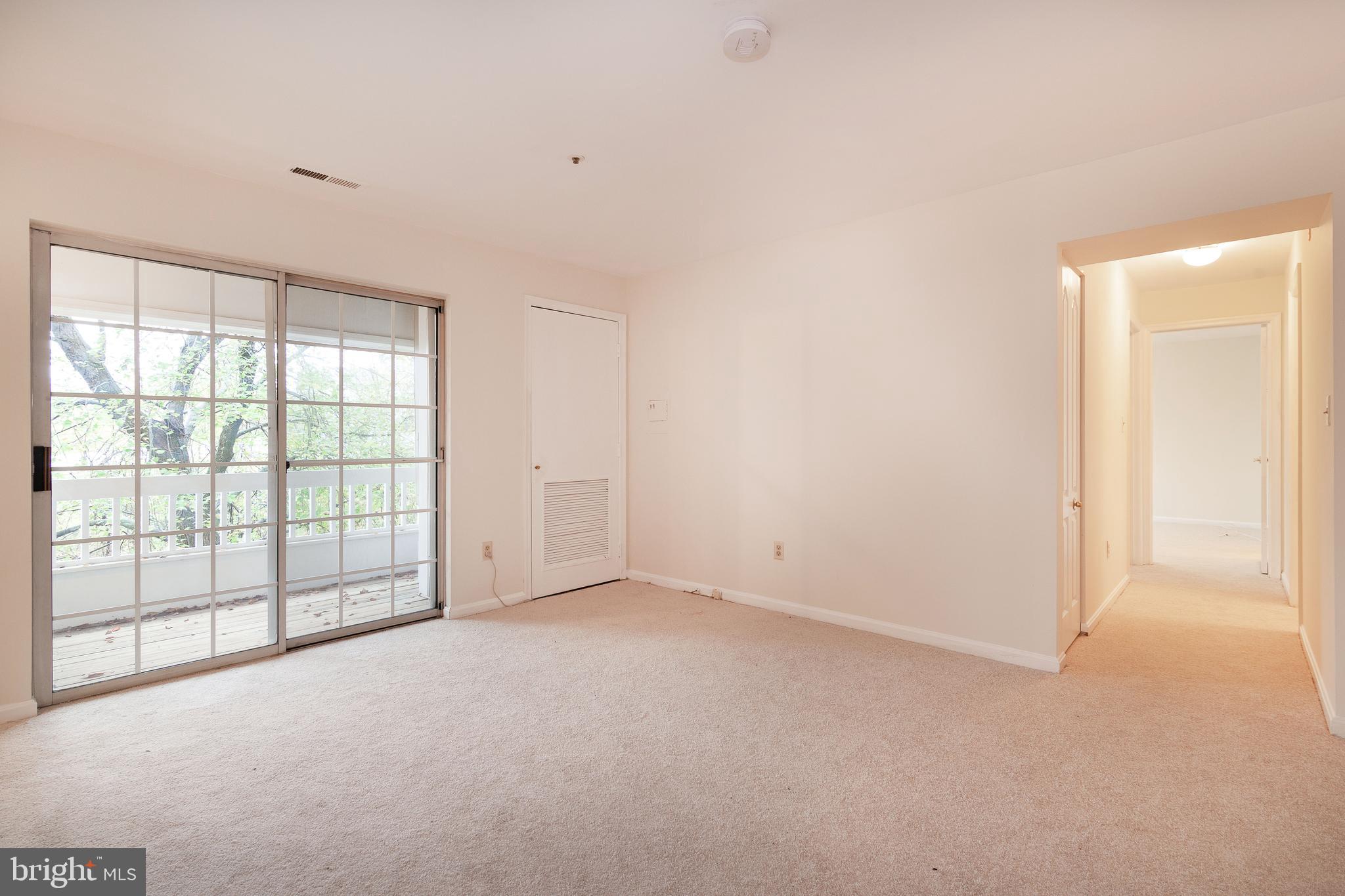 MONTGOMERY RUN - Residential