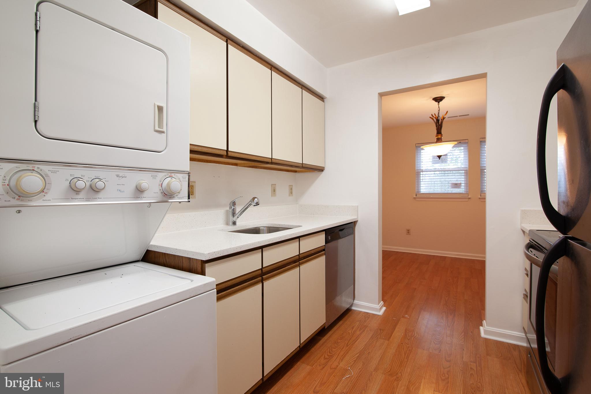 MONTGOMERY RUN - Residential