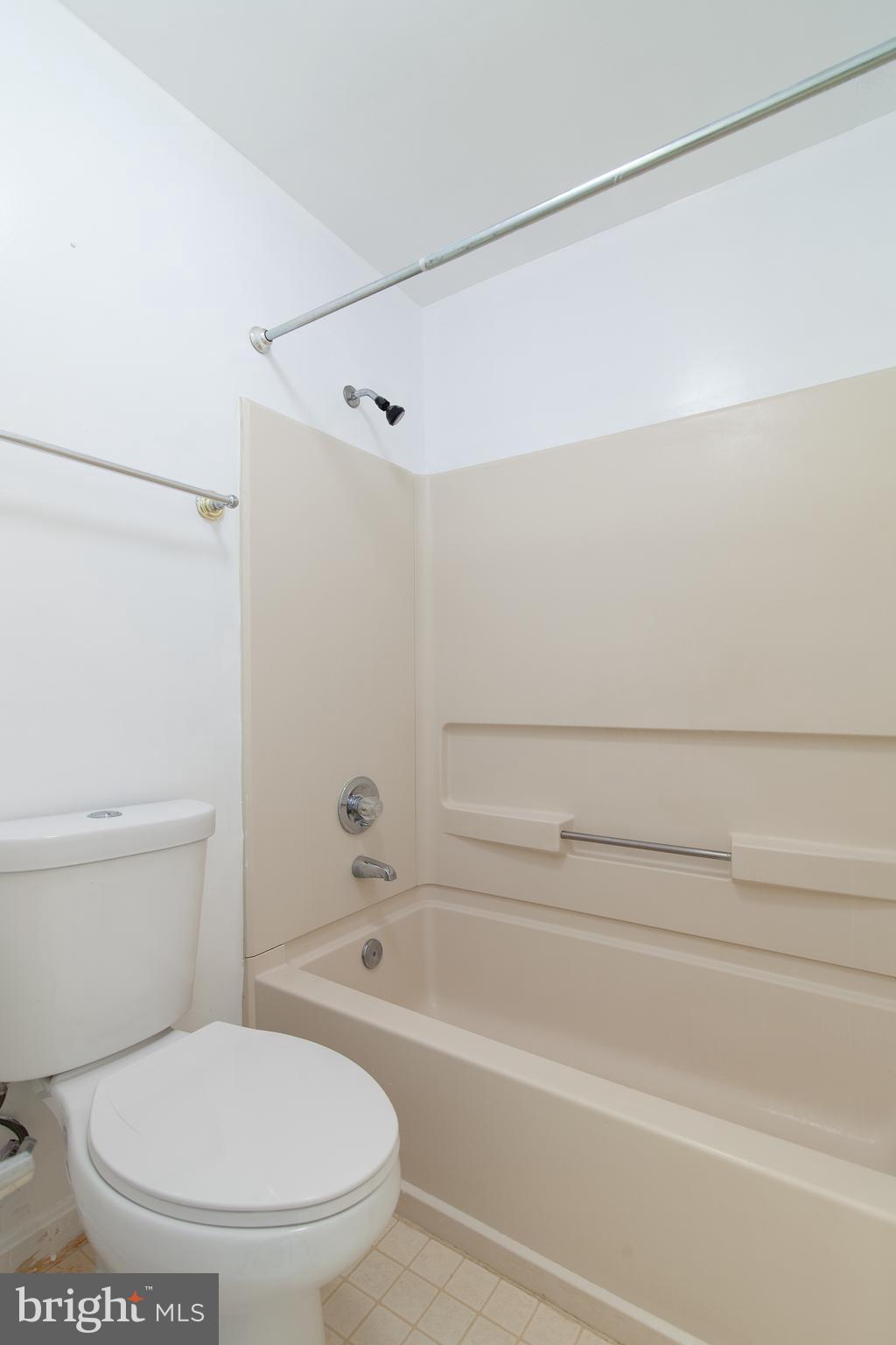 MONTGOMERY RUN - Residential