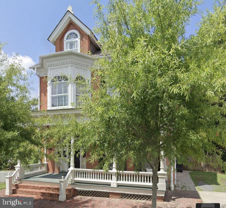 NONE AVAILABLE - Commercial Lease