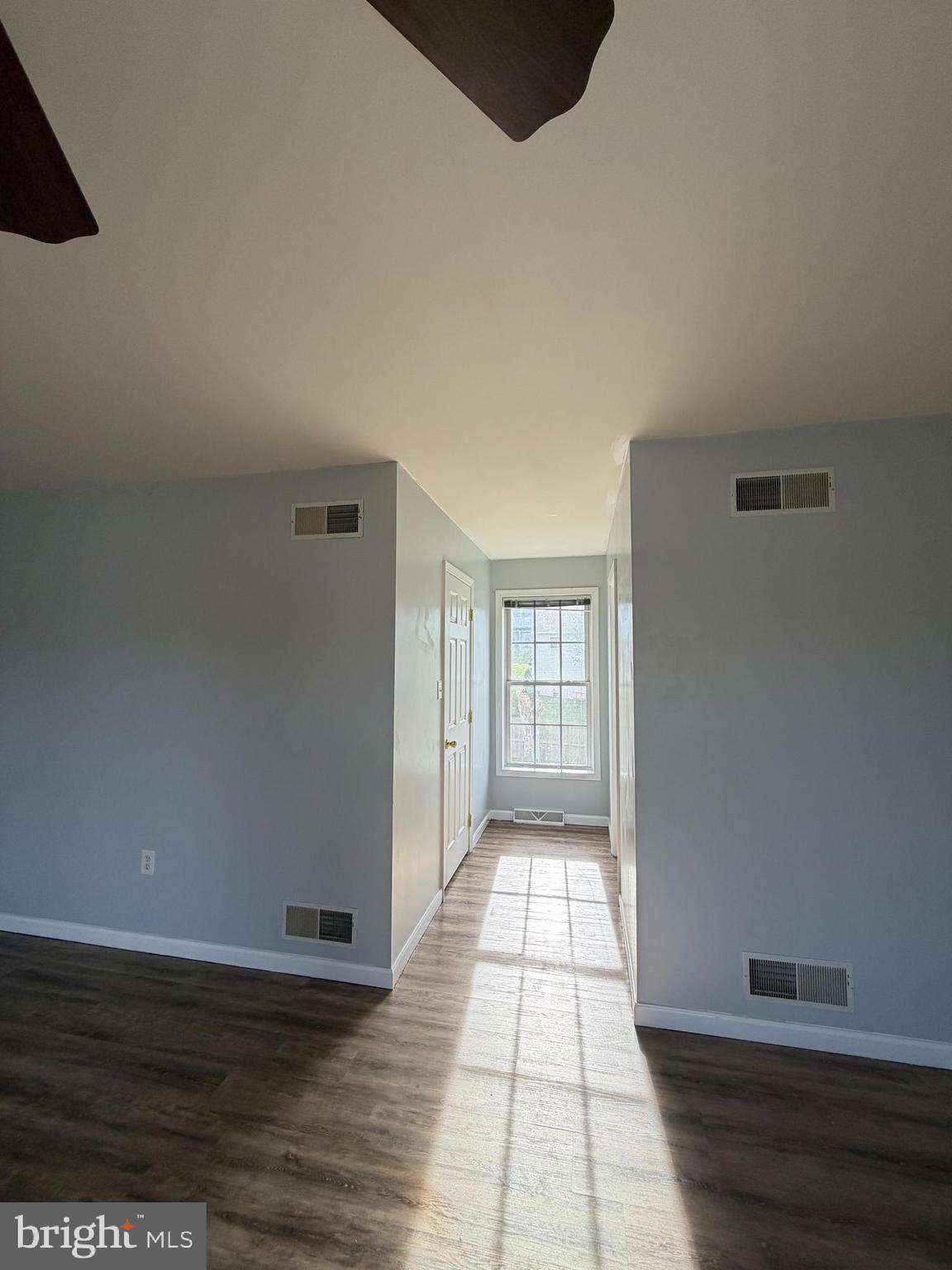 COLUMBIA - Residential