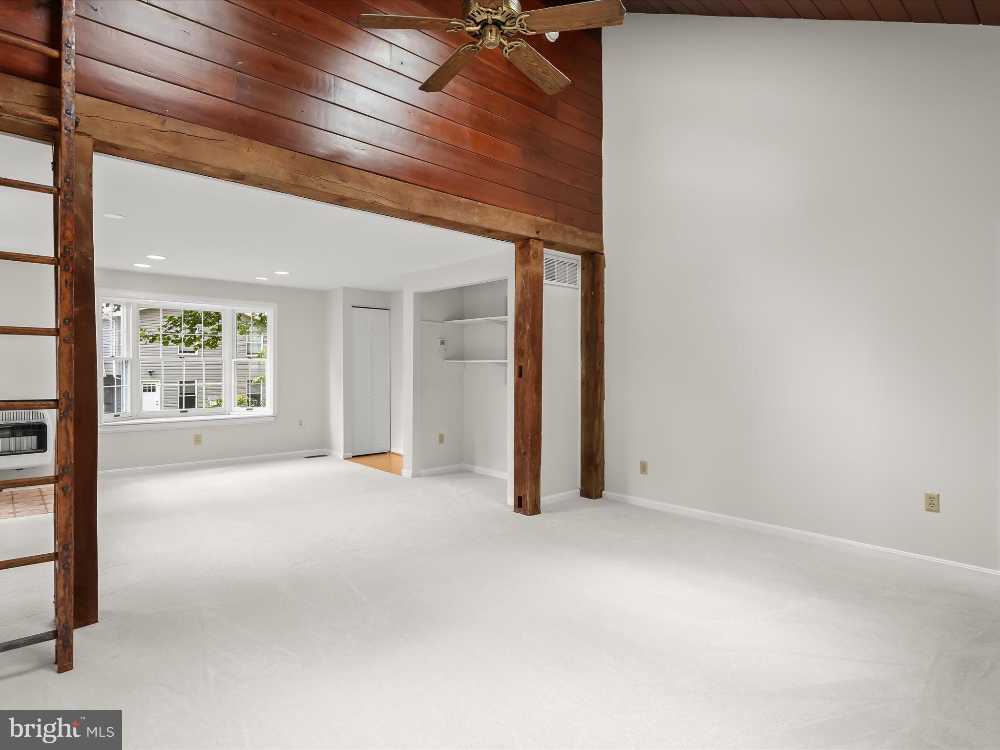 VILLAGE OF LONG REACH - Residential