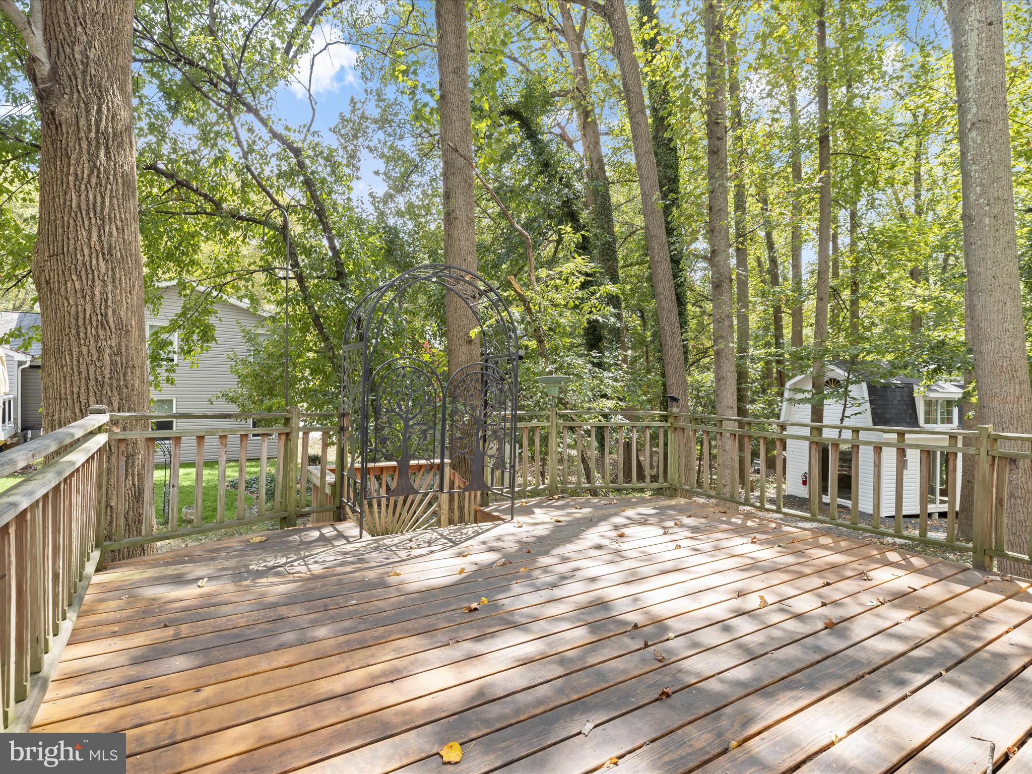 VILLAGE OF LONG REACH - Residential