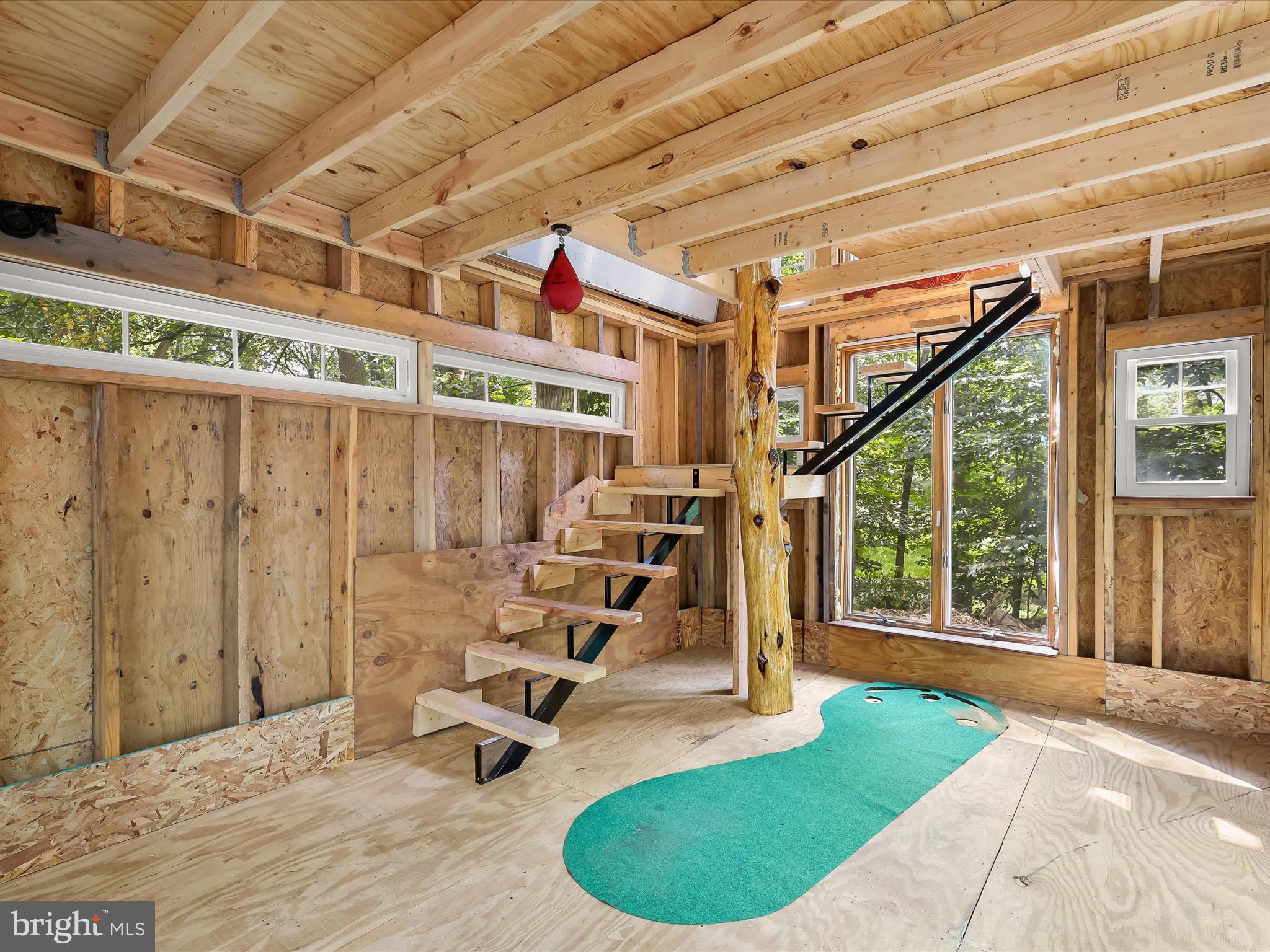 VILLAGE OF LONG REACH - Residential