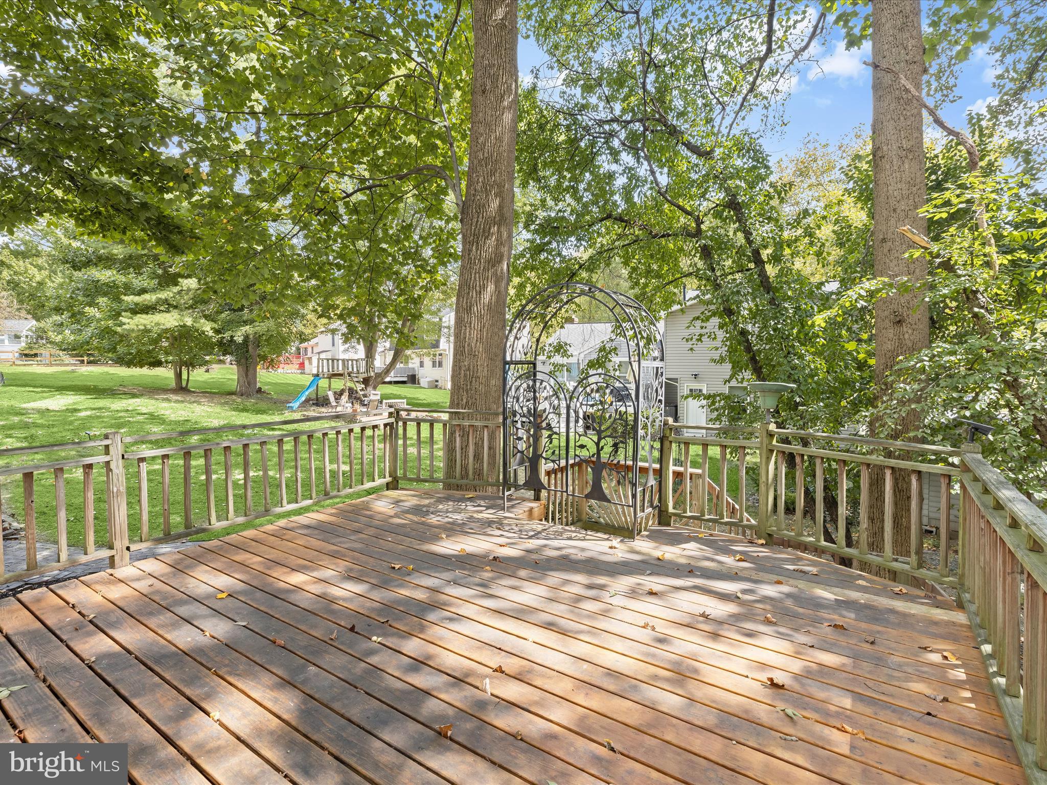 VILLAGE OF LONG REACH - Residential