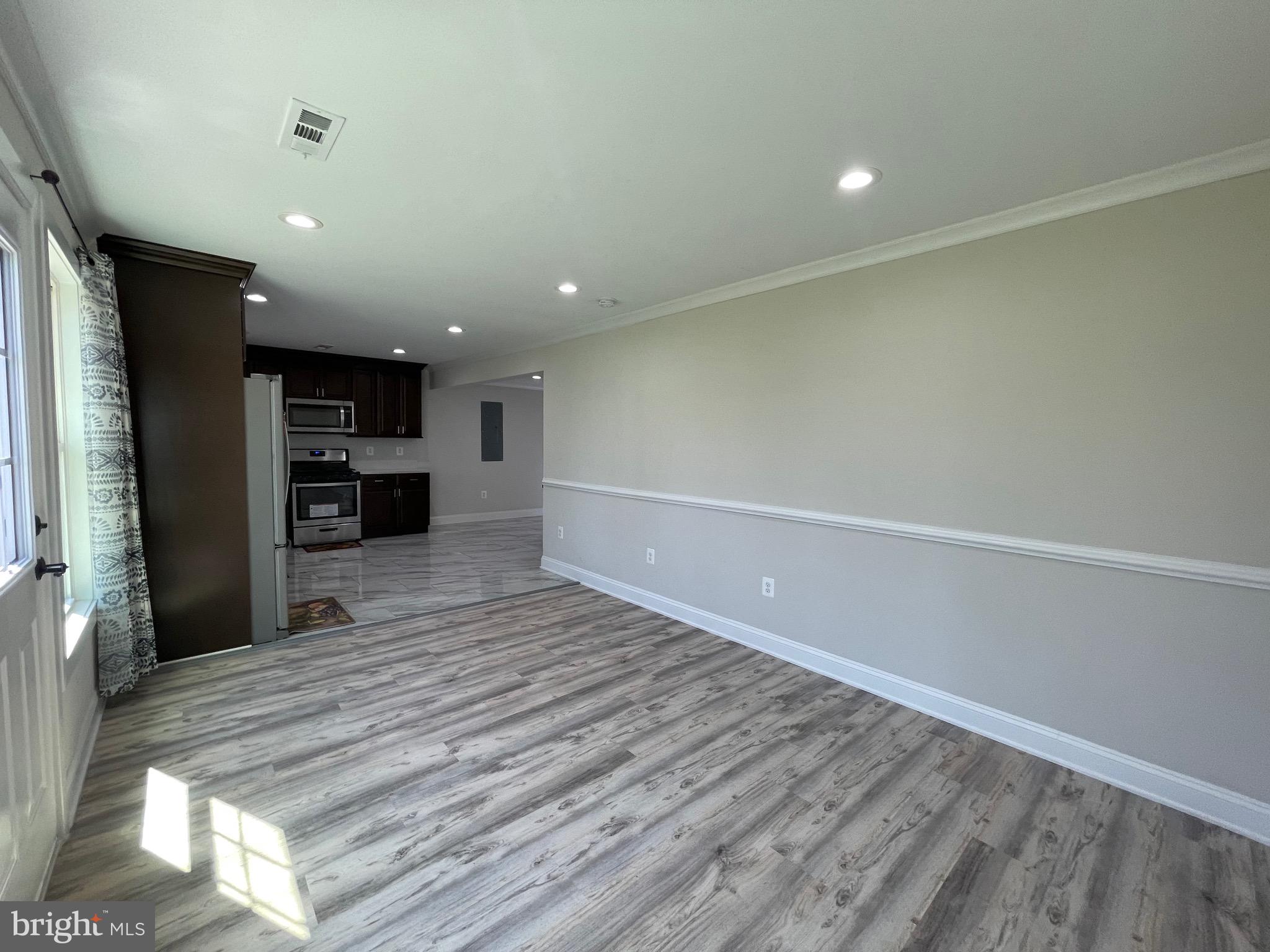 MANASSAS PARK - Residential