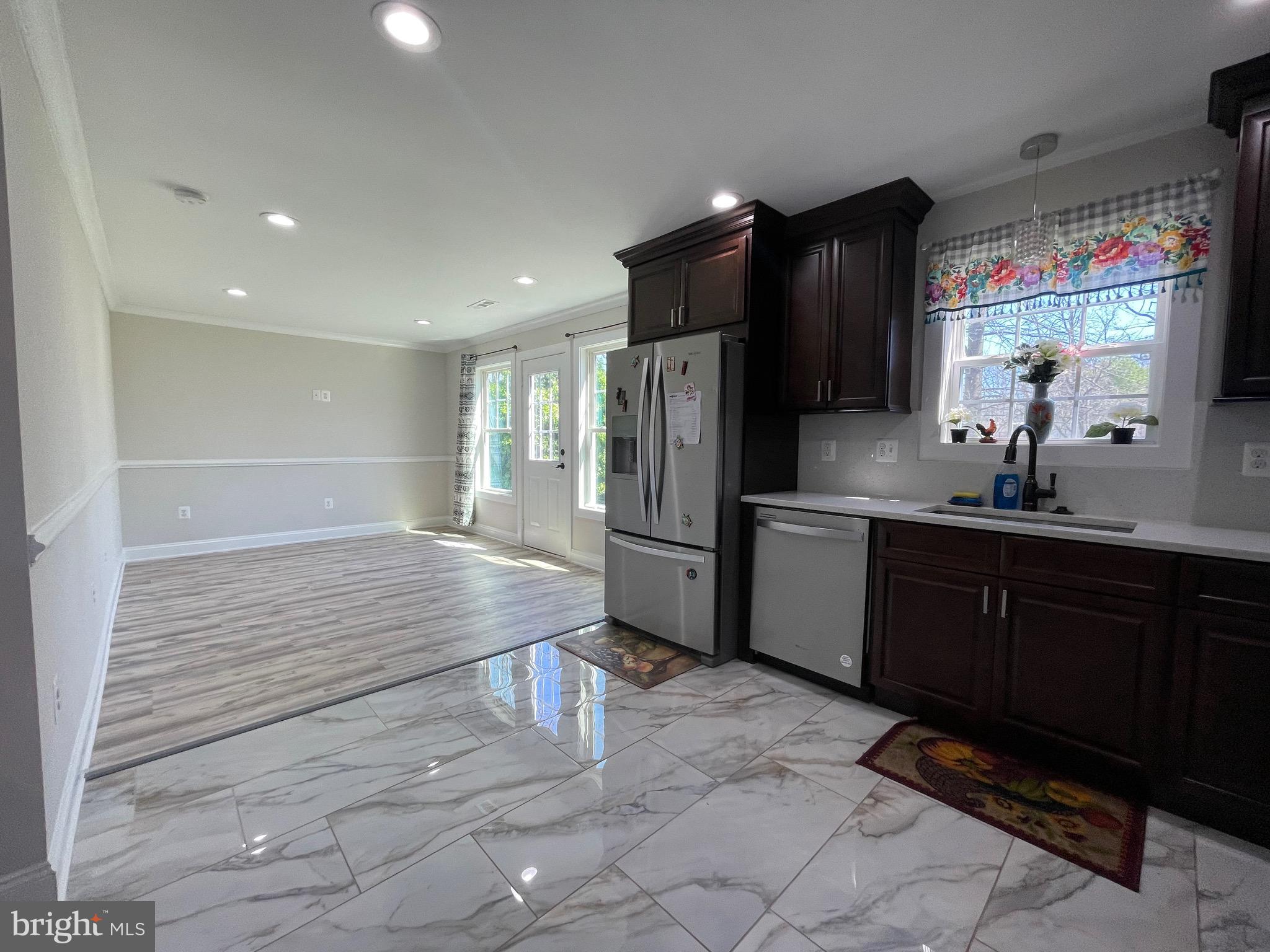 MANASSAS PARK - Residential