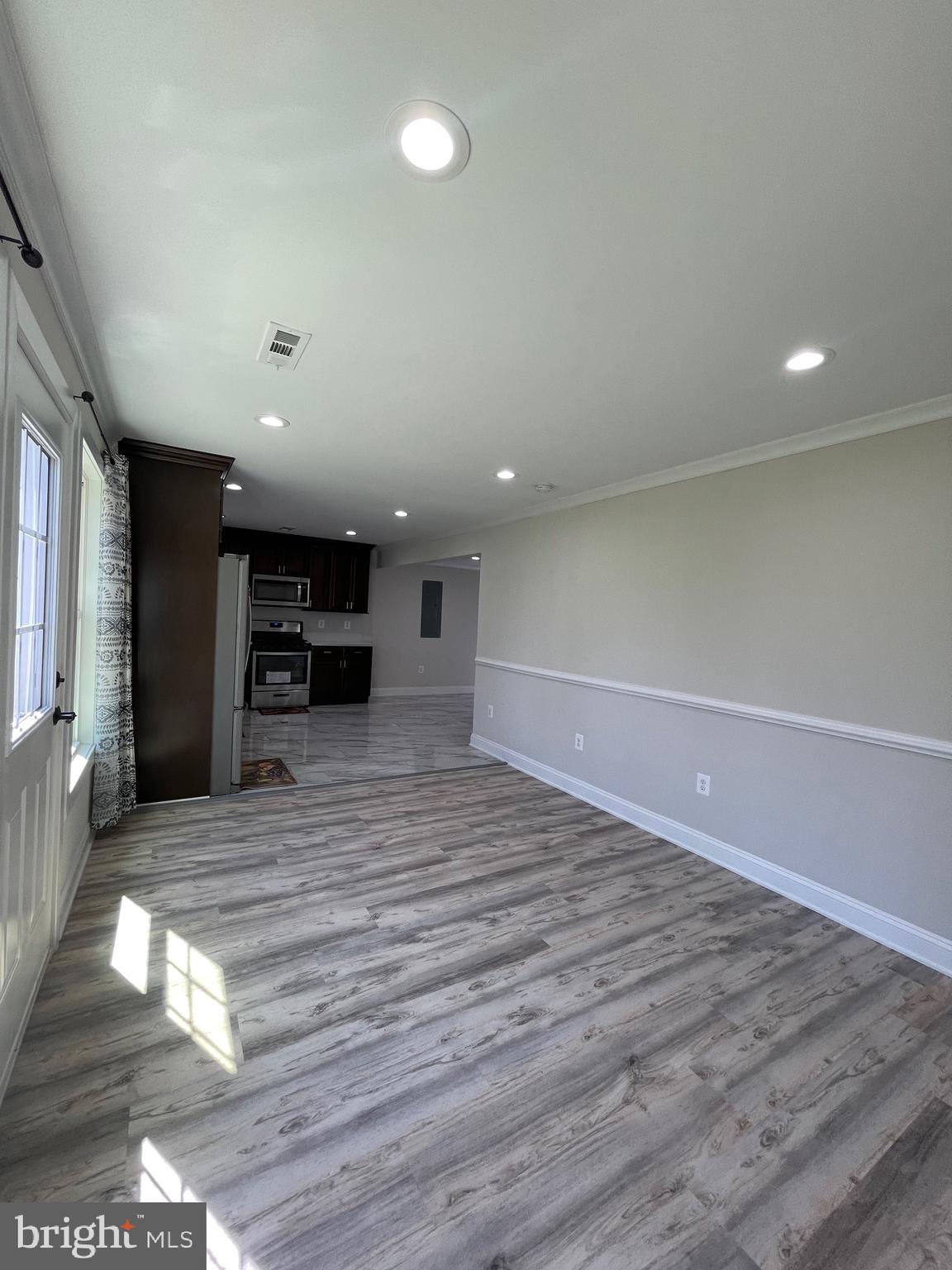 MANASSAS PARK - Residential