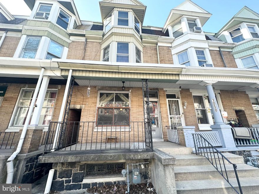 Welcome to 1048 N 11th St. This Northwest Reading row home has been in the family for decades, and is
ready for it’s new owner to come and make it their own. It features a spacious living room, dining room,
and kitchen on the first floor. Head upstairs to find 3 large private bedrooms, and a full bathroom (toilet
is not currently functioning properly). Continue to the 3
rd floor, and you will find 2 more fairly sizable
bedrooms. Out back, you will find a small yard and detached garage. The garage is in need of major
repair, but could provide off-street parking one day. This property is an estate and is being sold in as-is
condition, buyer is responsible for Reading City transfer certificates.