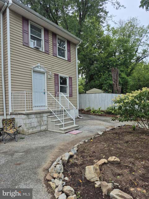 Townhouse For Rent - 17 Mason Court #4<br/> SHEPHERDSTOWN, WV 25443