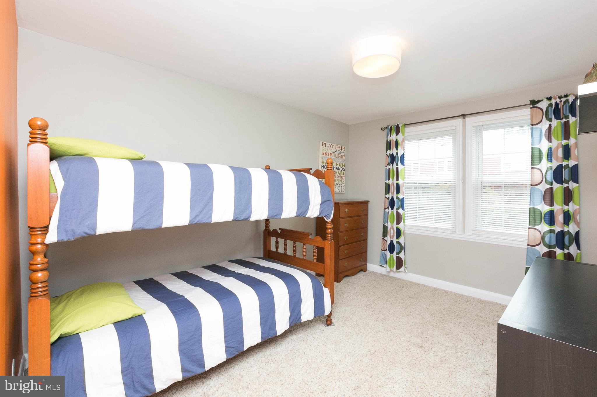 ACADEMY HEIGHTS - Residential