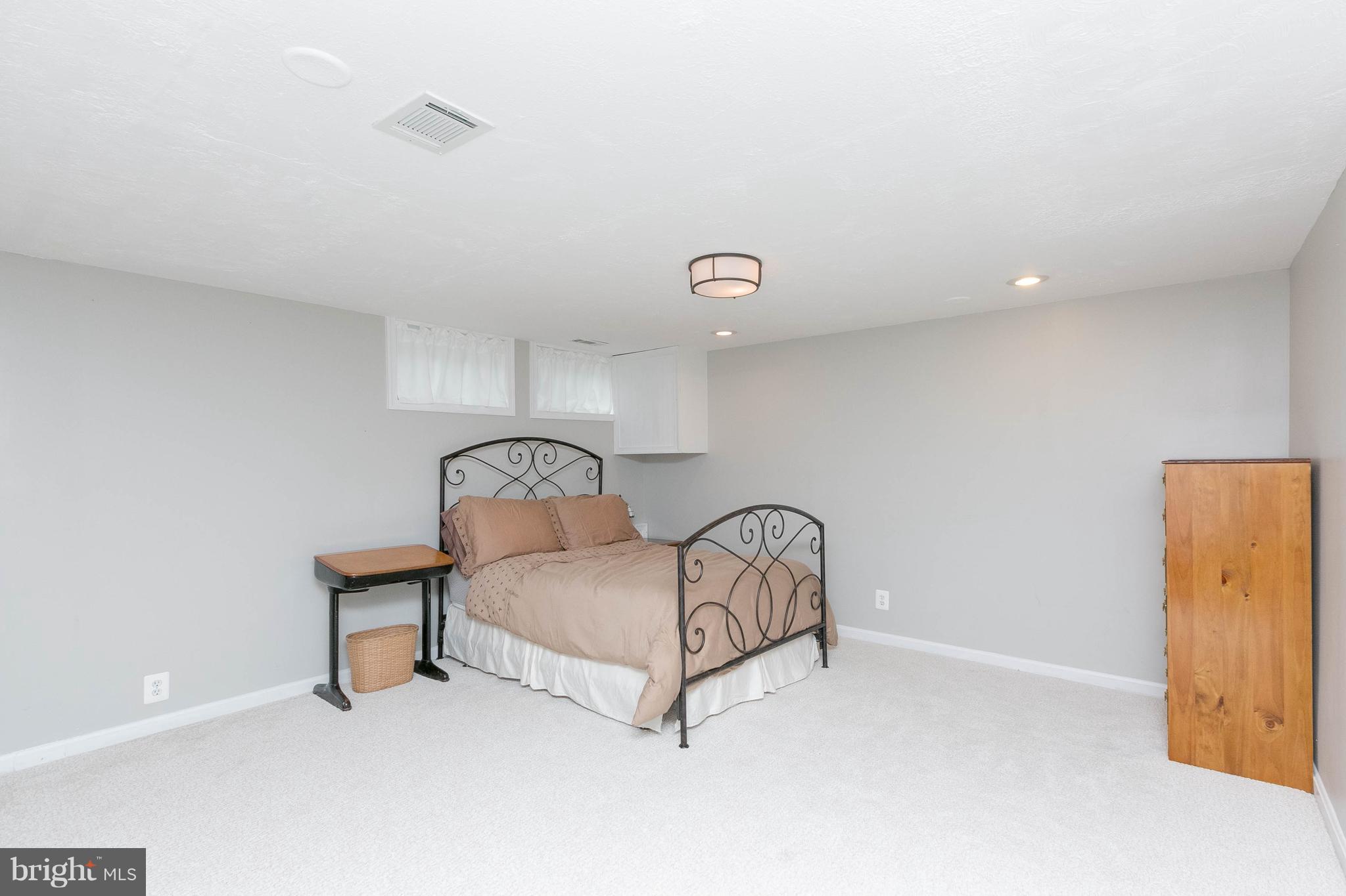 ACADEMY HEIGHTS - Residential