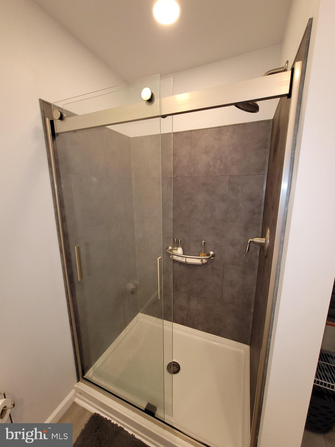 CENTREVILLE - Residential