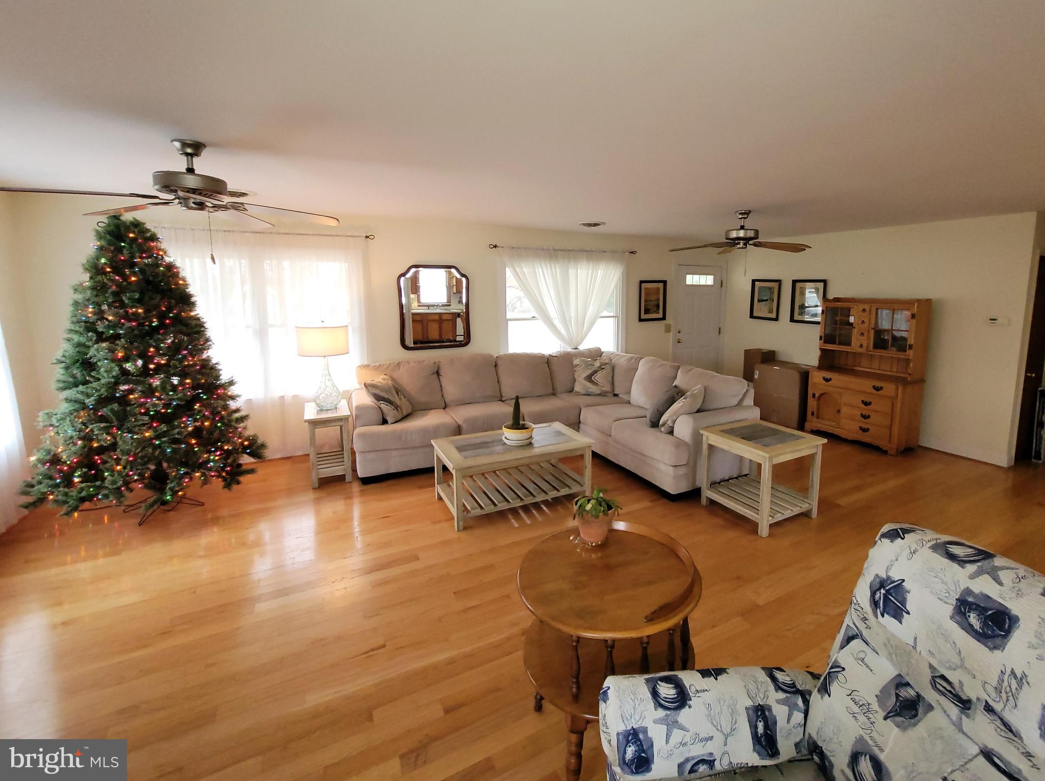 CENTREVILLE - Residential