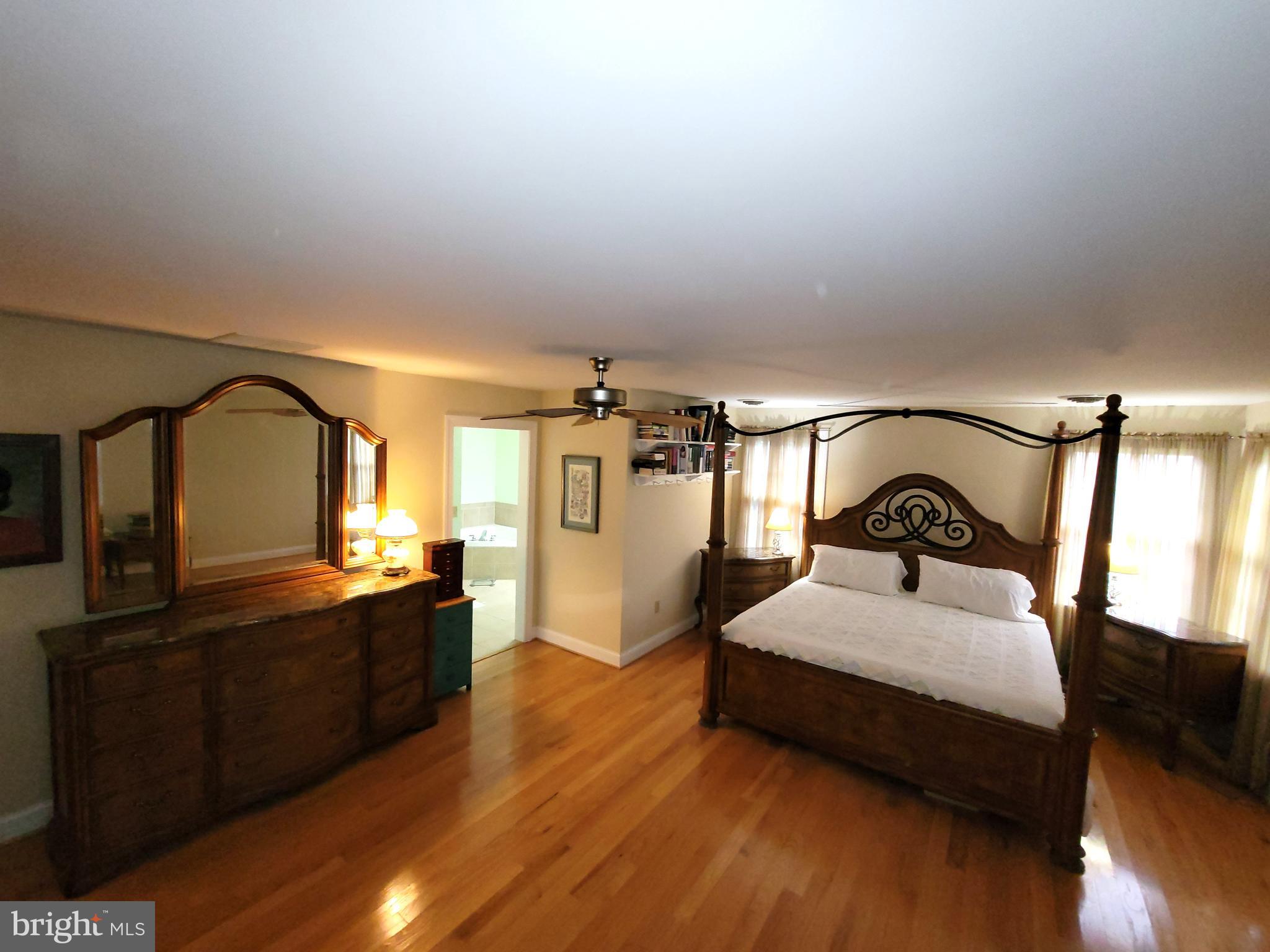 CENTREVILLE - Residential