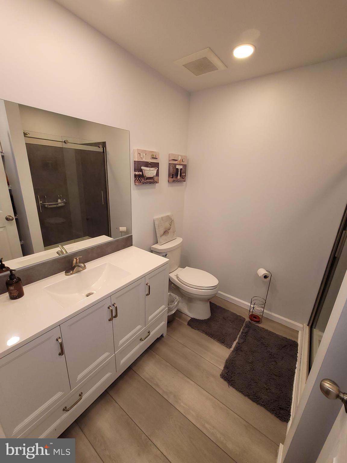 CENTREVILLE - Residential