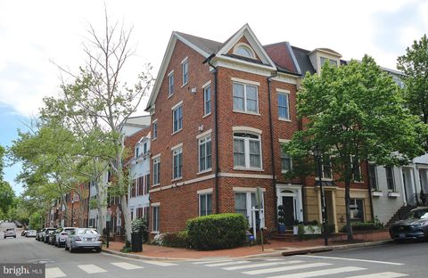 Photo of 400 Oronoco Street, ALEXANDRIA, VA 22314 (MLS # VAAX2059008)