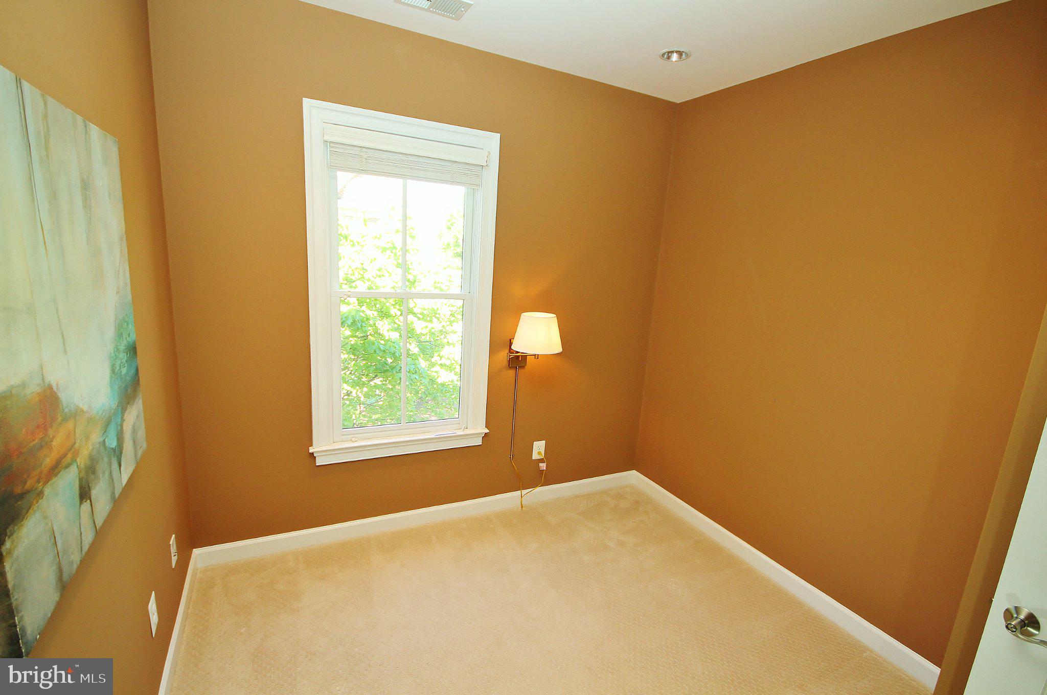 CHATHAM SQUARE - Residential