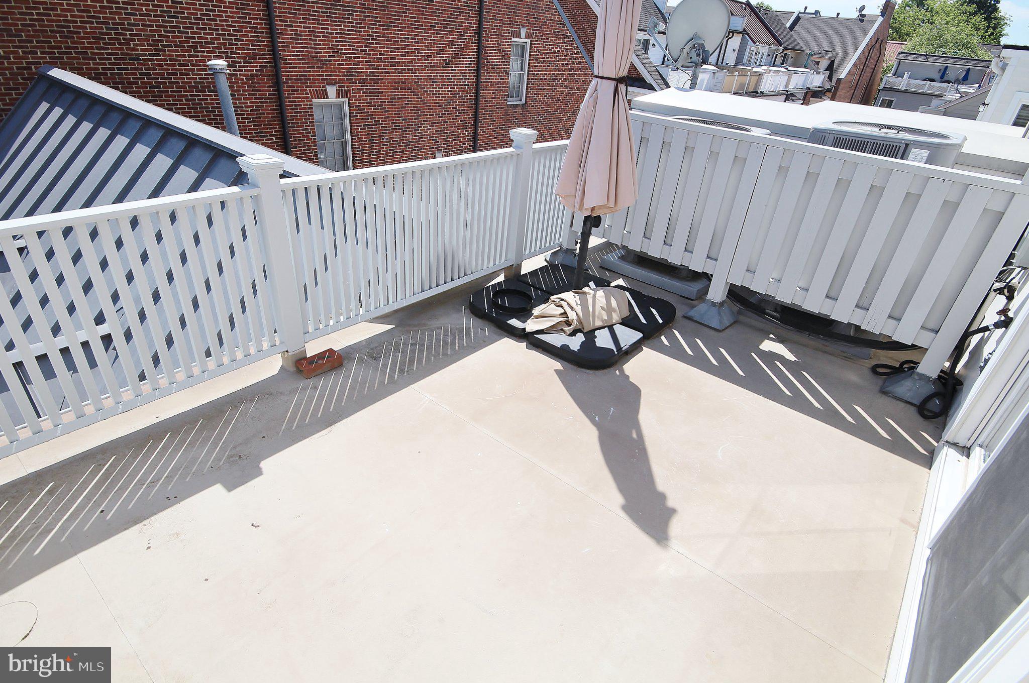 CHATHAM SQUARE - Residential