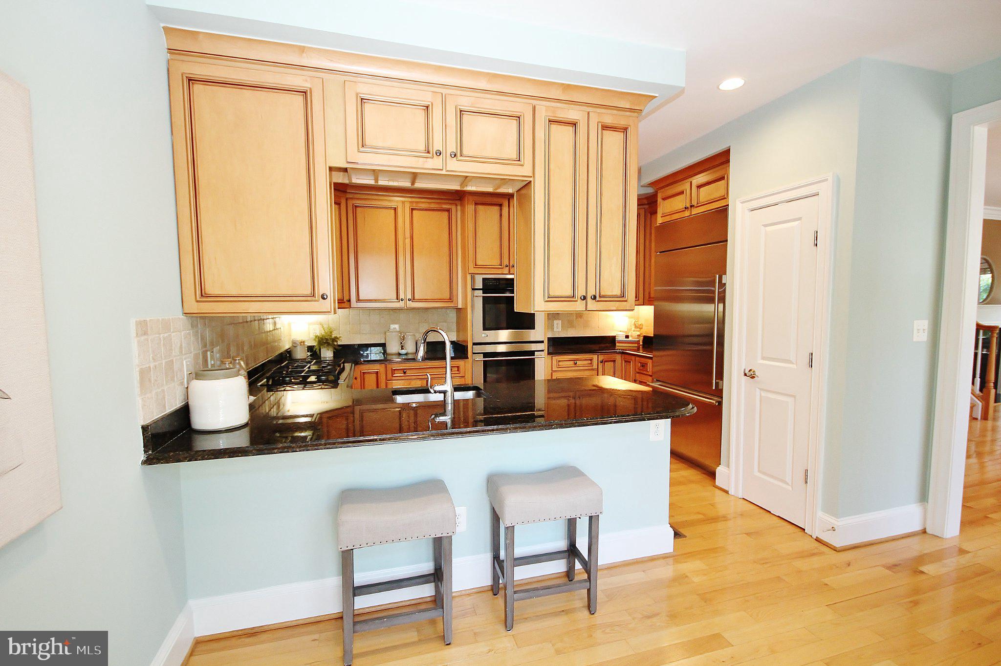 CHATHAM SQUARE - Residential